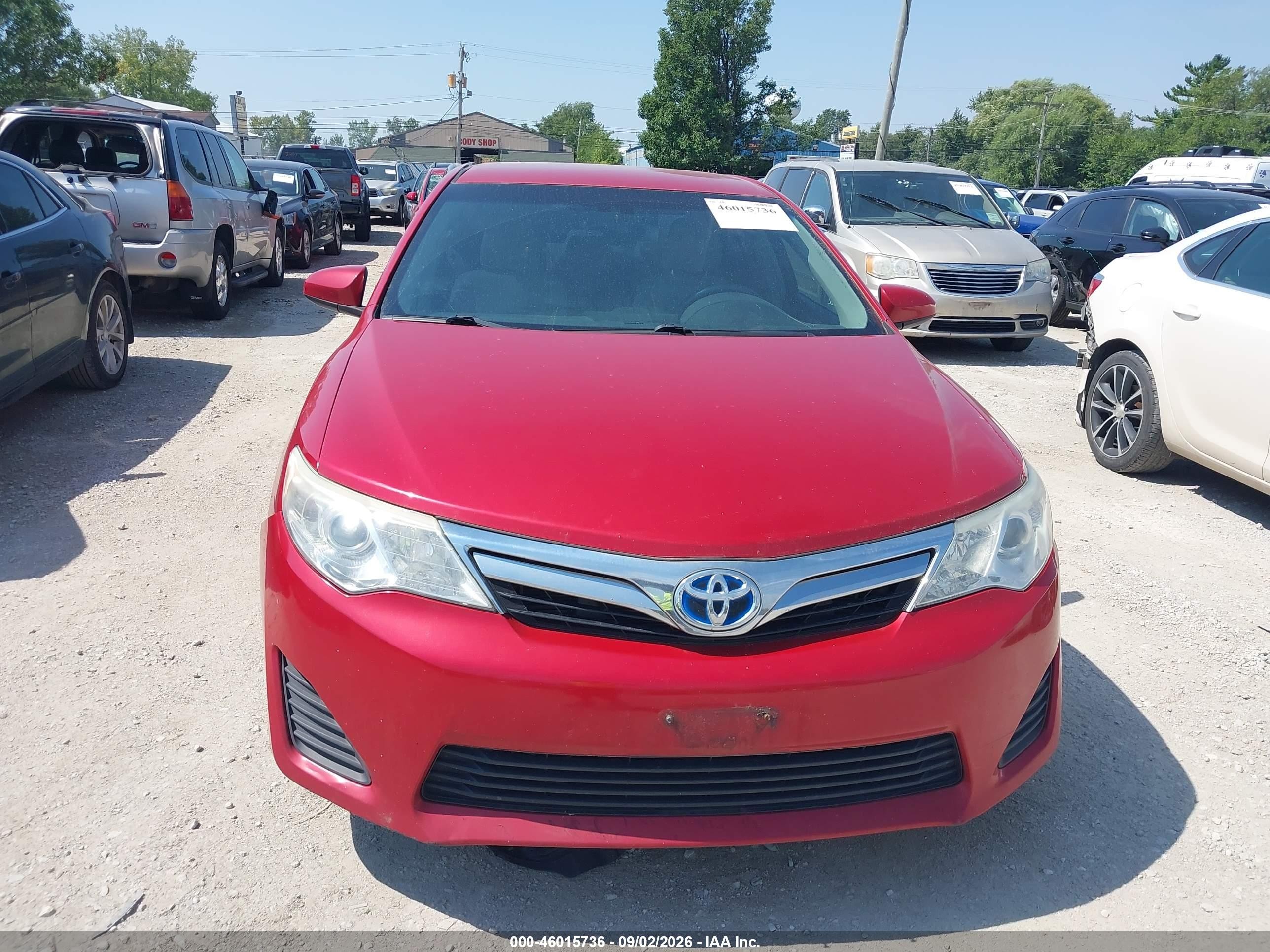 2014 Toyota Camry Hybrid Le Red vin: 4T1BD1FK9EU105871