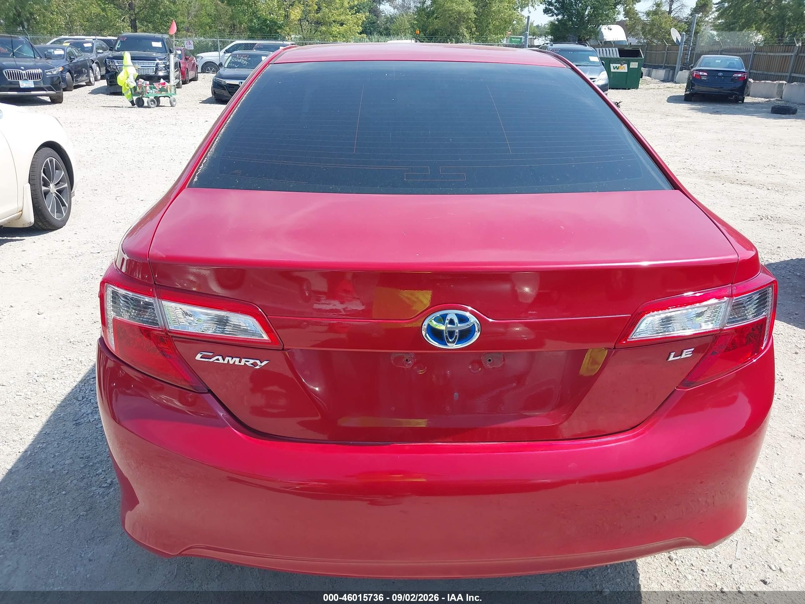 2014 Toyota Camry Hybrid Le Red vin: 4T1BD1FK9EU105871