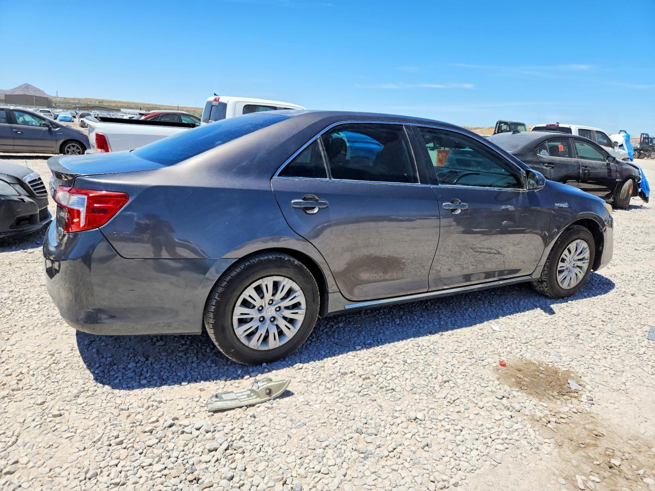2014 Toyota Camry Hybrid Le Gray vin: 4T1BD1FK9EU110097