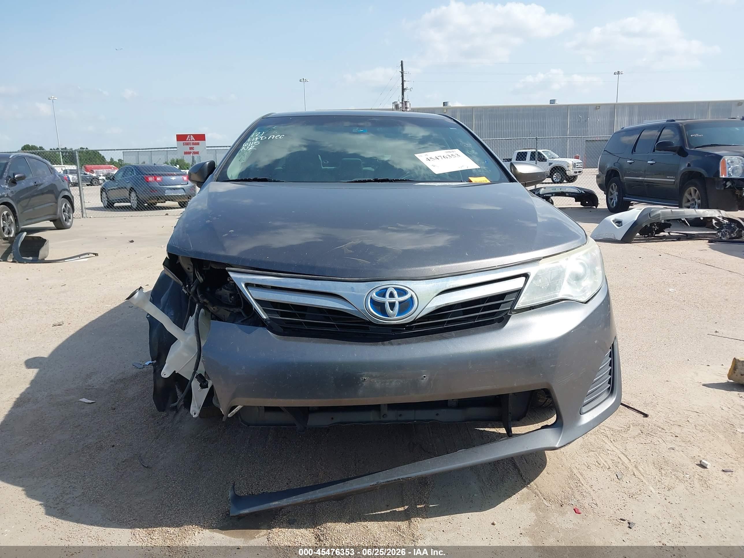 2014 Toyota Camry Hybrid Le Gray vin: 4T1BD1FK9EU123898