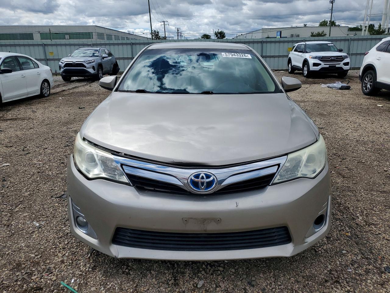 2014 Toyota Camry Hybrid Le Золотой vin: 4T1BD1FK9EU138028