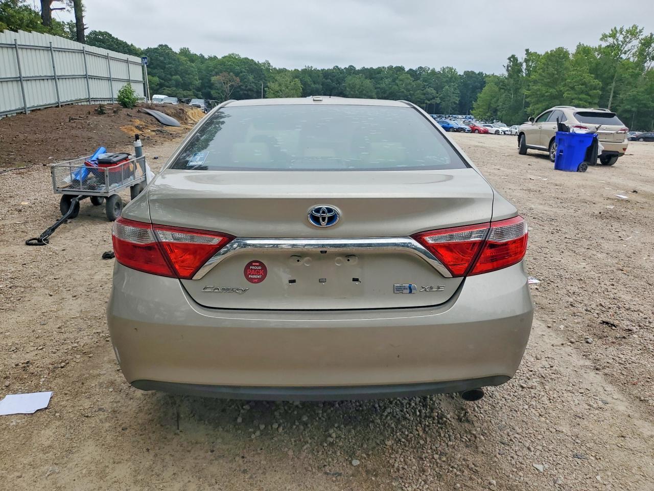 2015 Toyota Camry Hybrid Xle Gold vin: 4T1BD1FK9FU161780