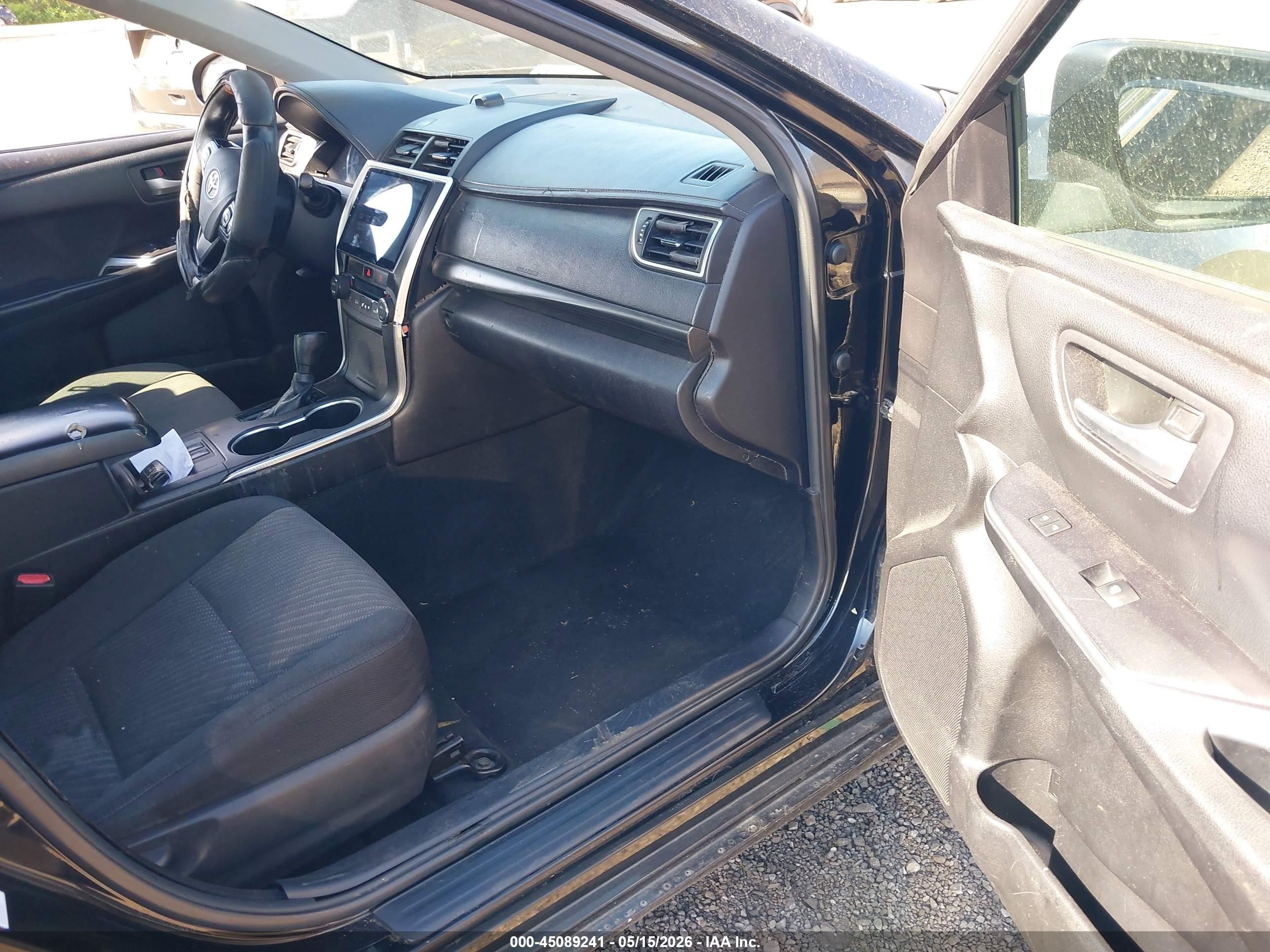 2015 Toyota Camry Hybrid Le Black vin: 4T1BD1FK9FU164789