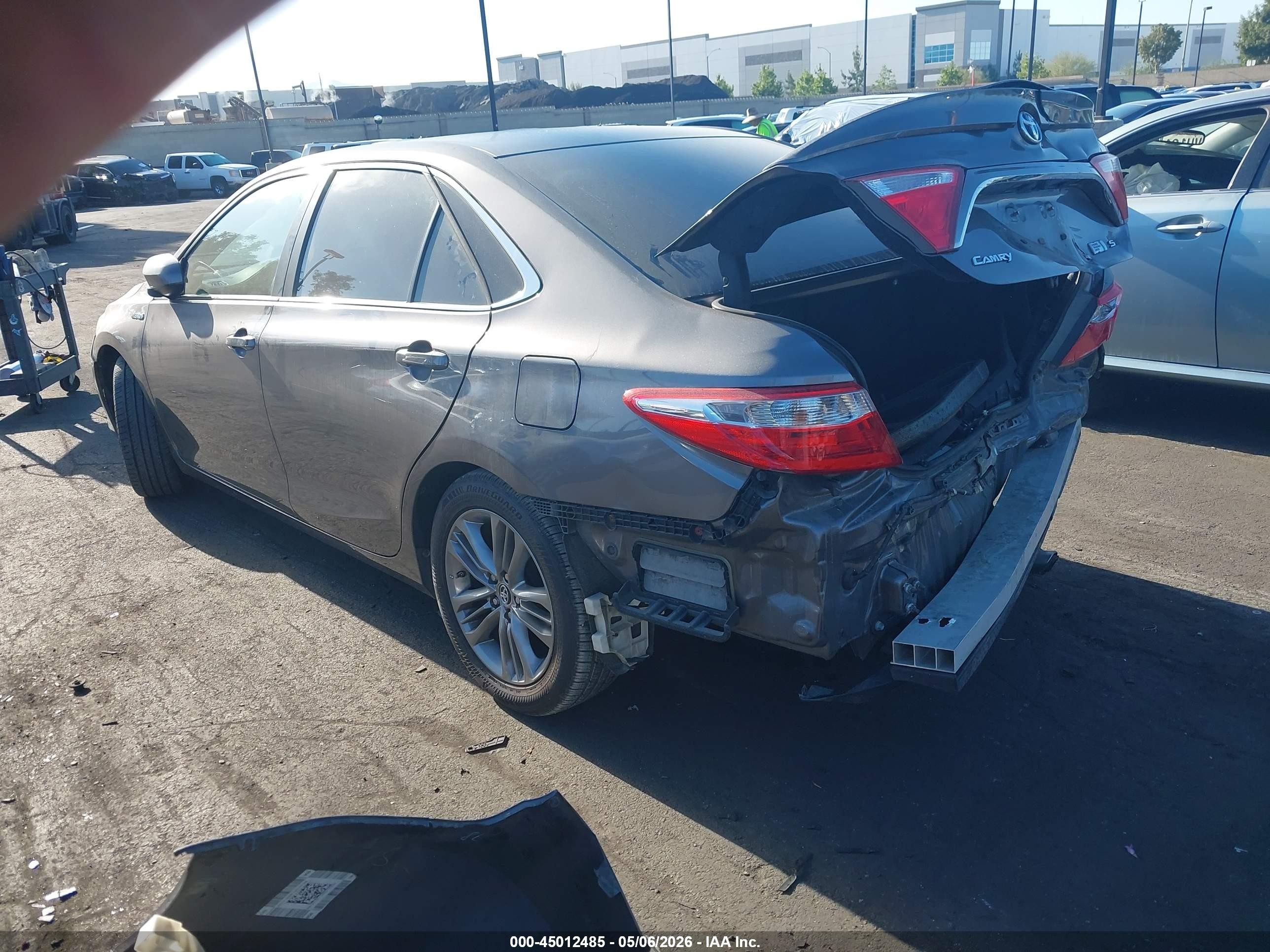 2015 Toyota Camry Hybrid Se Серый vin: 4T1BD1FK9FU176618
