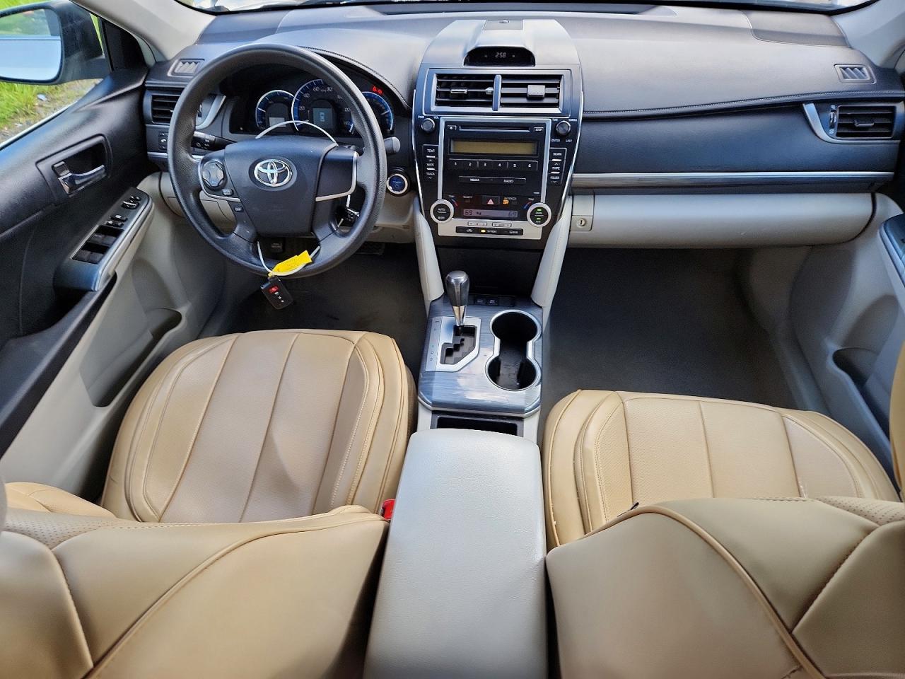 2012 Toyota Camry Hybrid Silver vin: 4T1BD1FKXCU003444