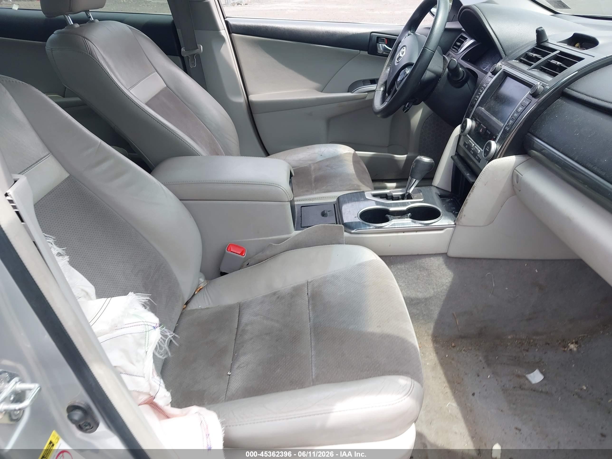 2012 Toyota Camry Hybrid Xle Silver vin: 4T1BD1FKXCU028652