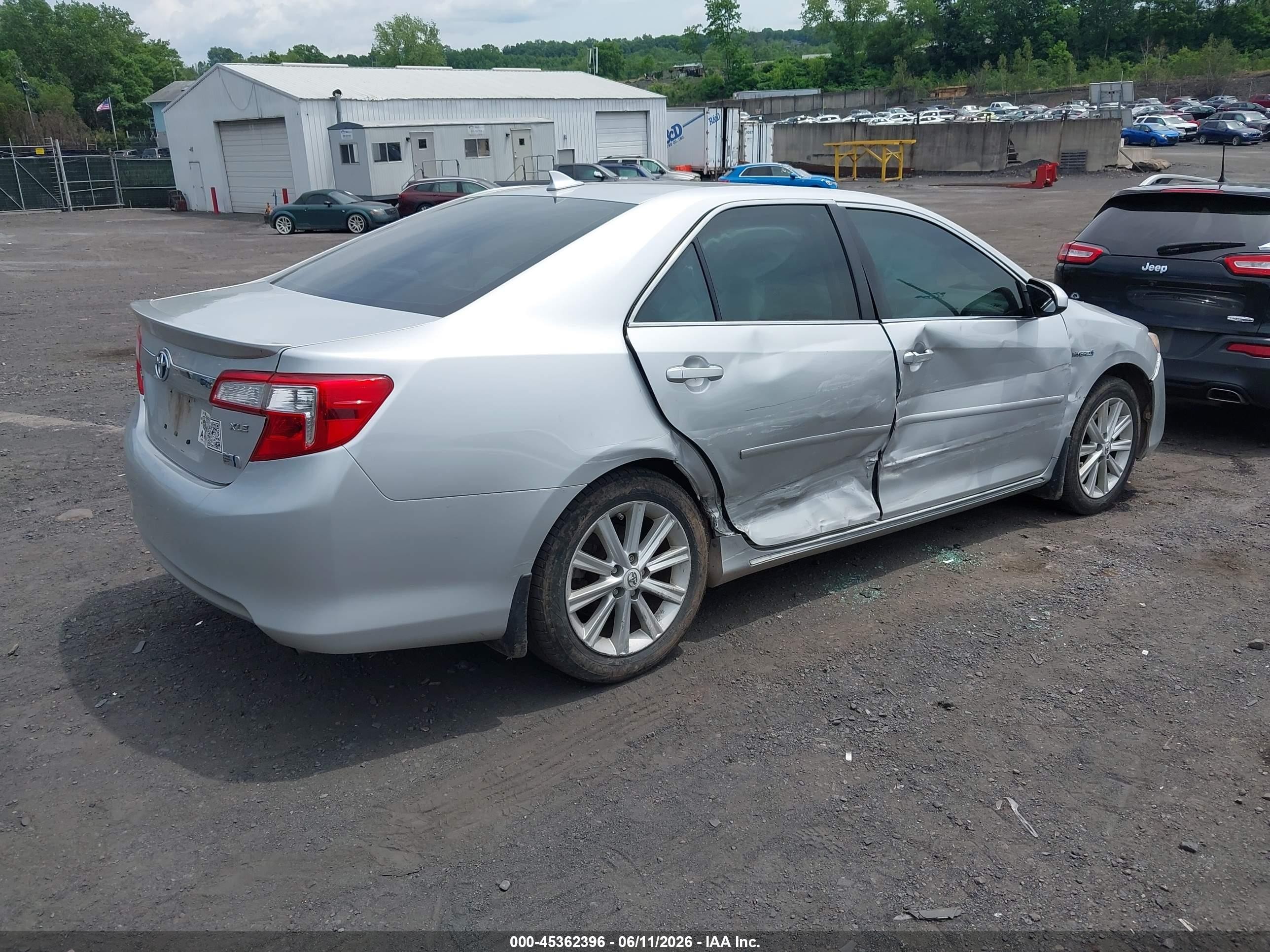 2012 Toyota Camry Hybrid Xle Silver vin: 4T1BD1FKXCU028652