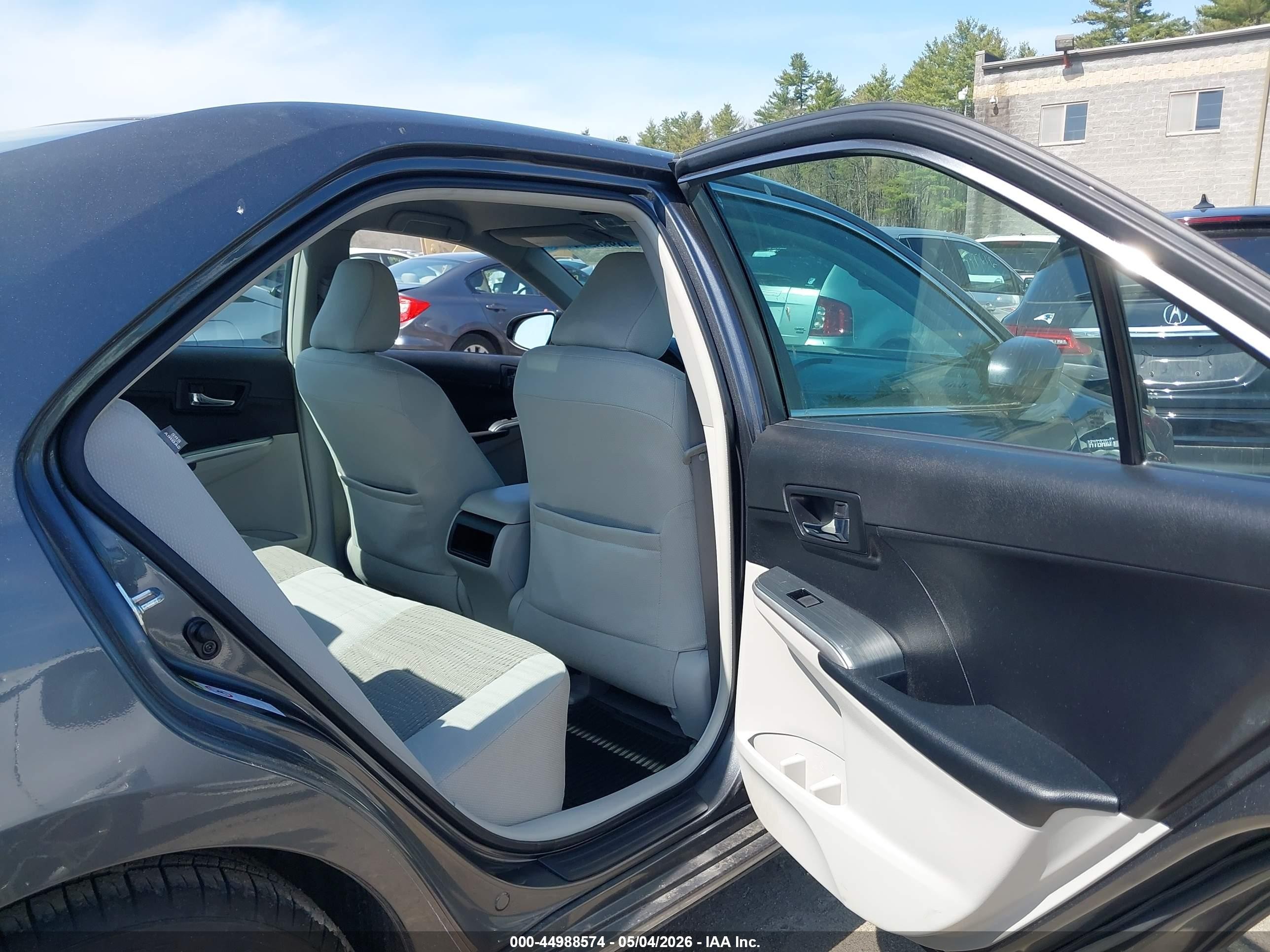 2012 Toyota Camry Hybrid Le Gray vin: 4T1BD1FKXCU030031