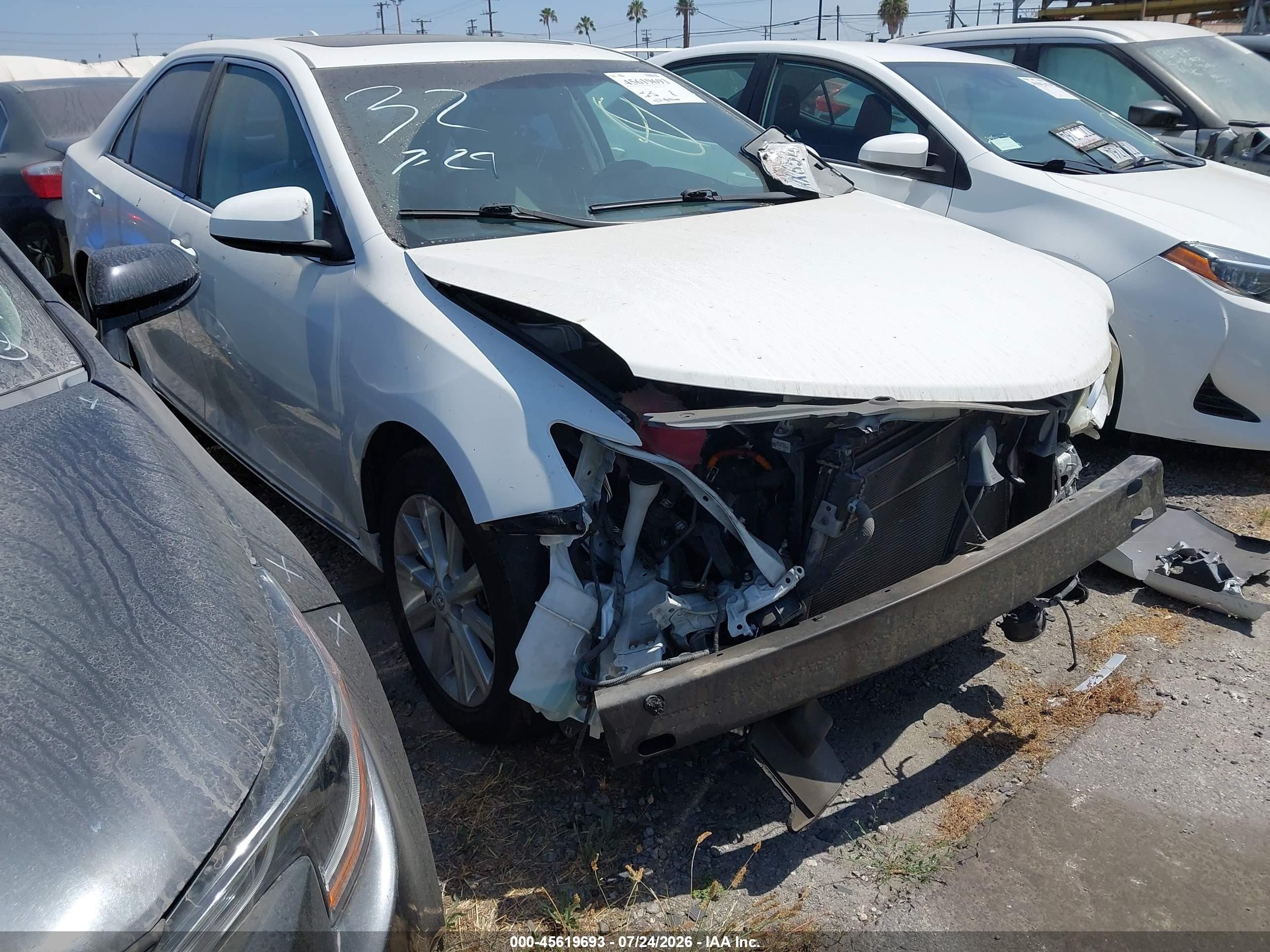 2012 Toyota Camry Hybrid Xle White vin: 4T1BD1FKXCU031129