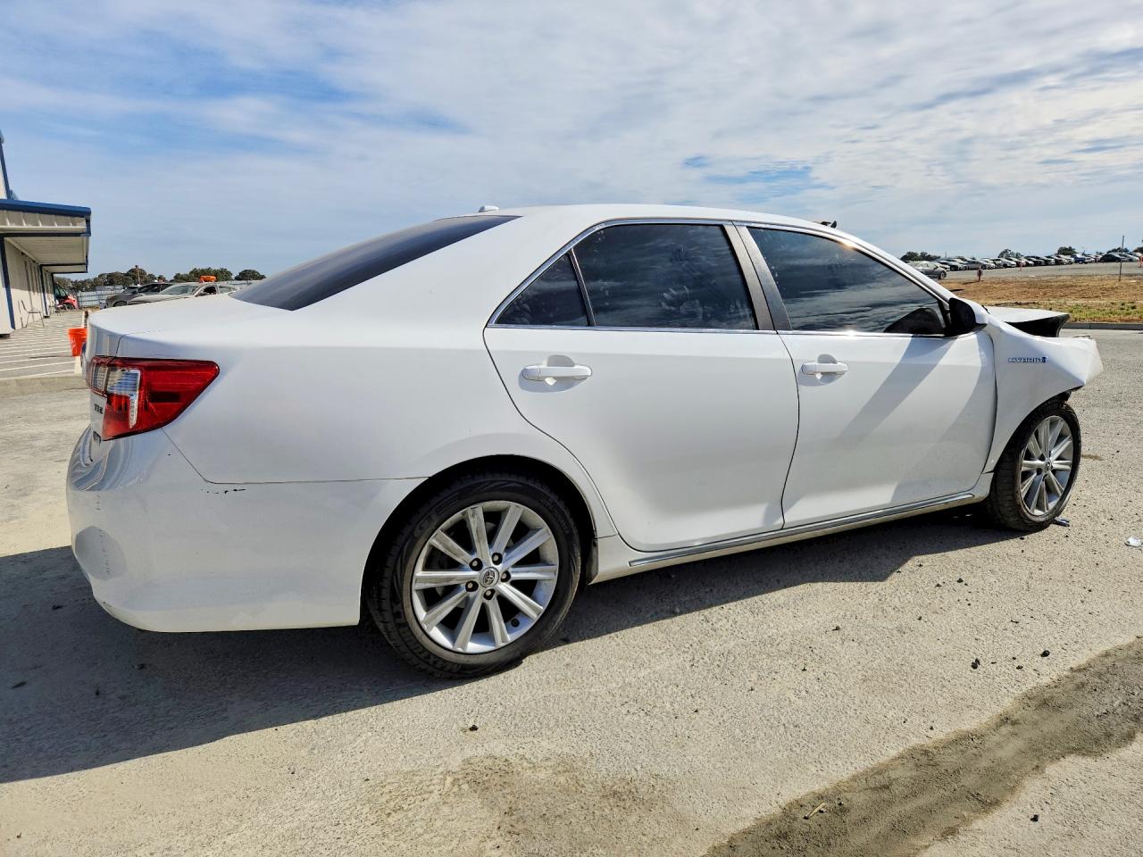 2012 Toyota Camry Hybrid Xle White vin: 4T1BD1FKXCU044740