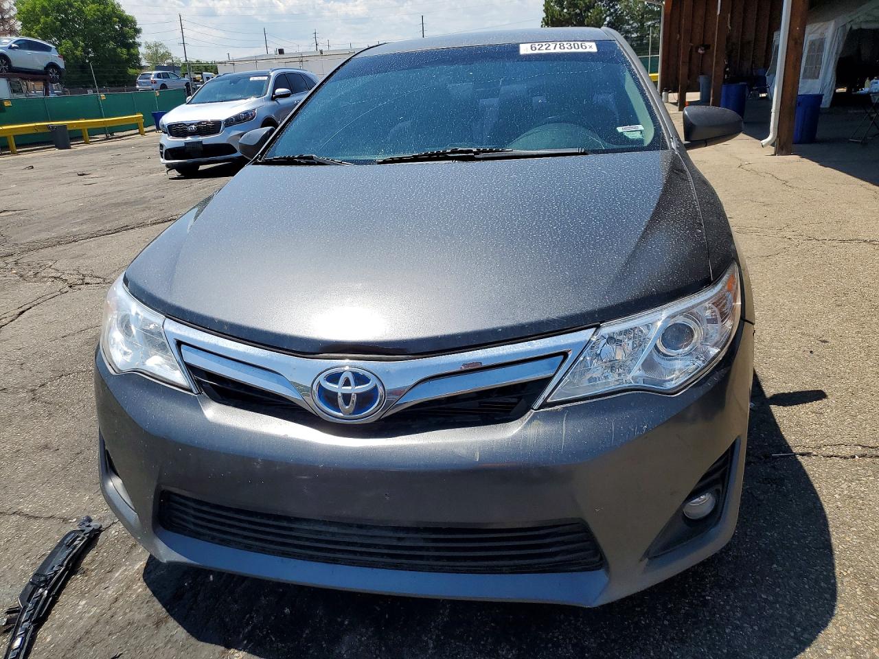2012 Toyota Camry Hybrid Le Серый vin: 4T1BD1FKXCU056337