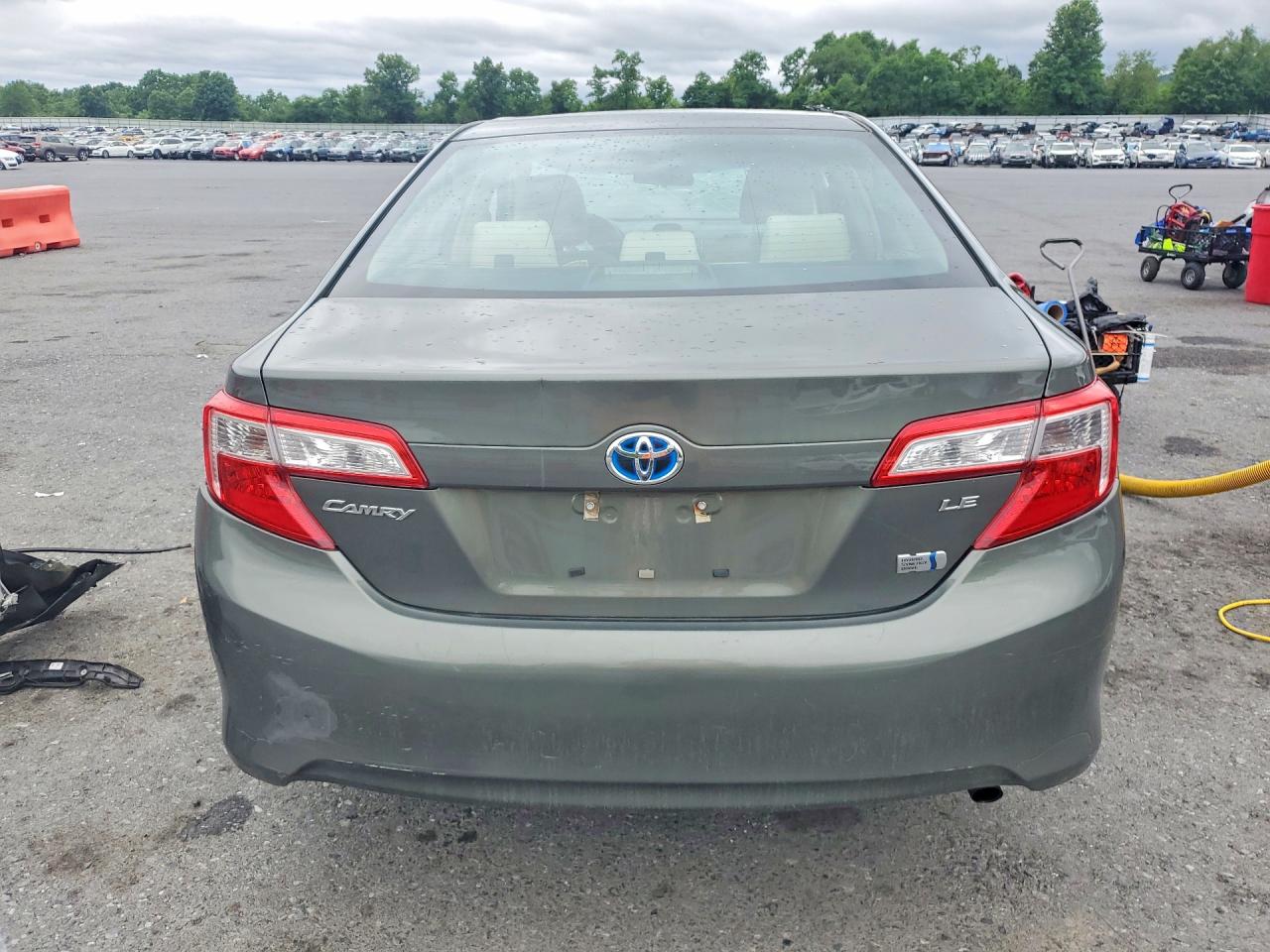 2013 Toyota Camry Hybrid Le Green vin: 4T1BD1FKXDU070899