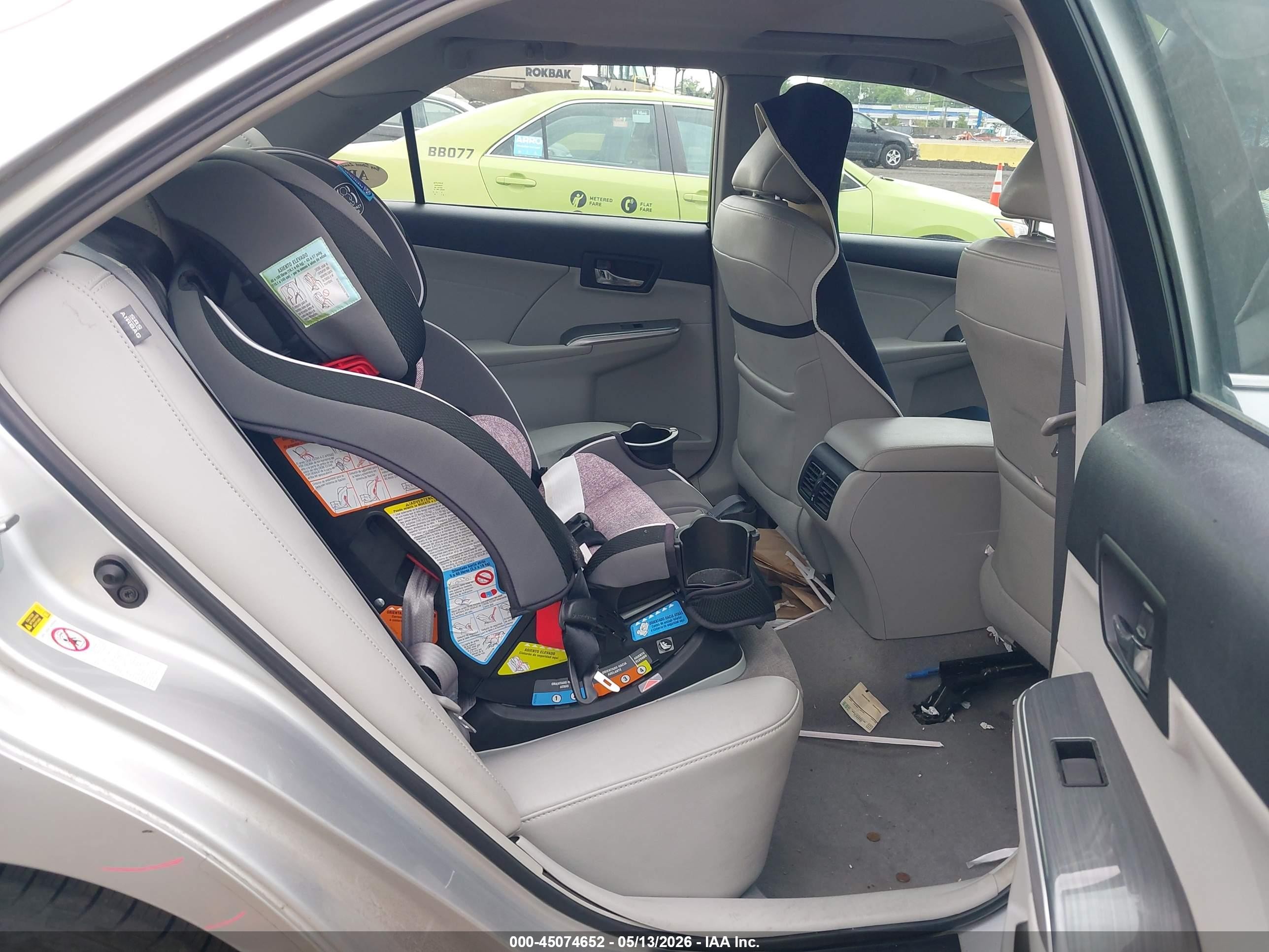 2013 Toyota Camry Hybrid Xle Silver vin: 4T1BD1FKXDU074158