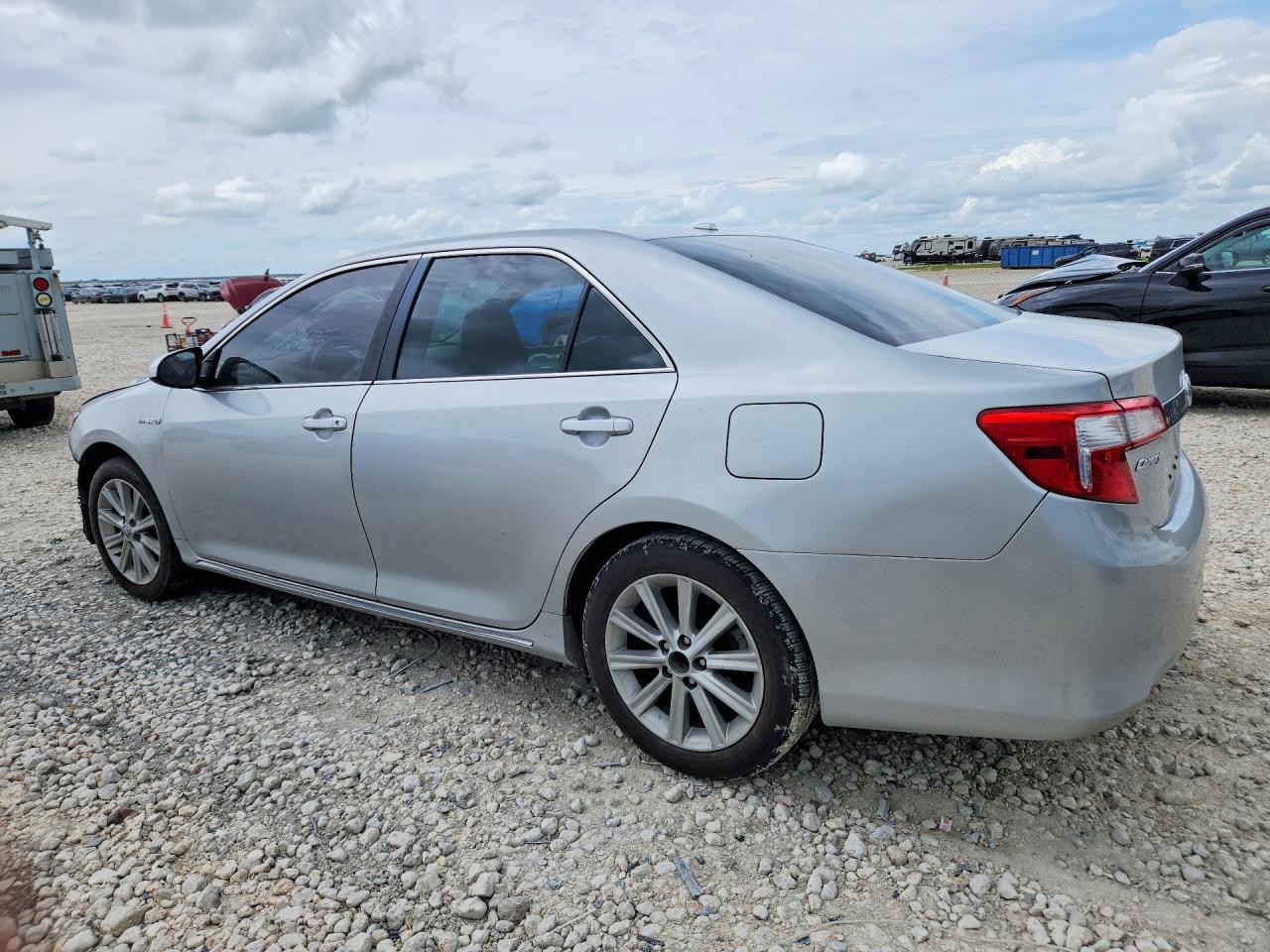 2013 Toyota Camry Hybrid Xle Silver vin: 4T1BD1FKXDU077397