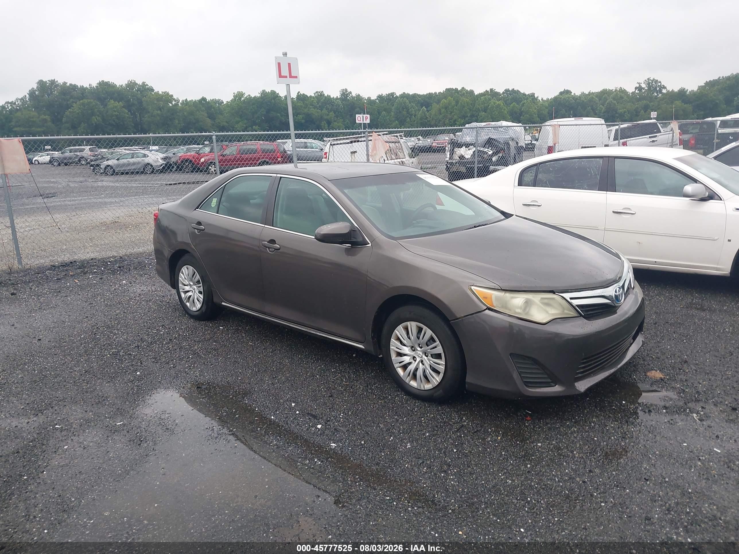 2013 Toyota Camry Hybrid Le Gray vin: 4T1BD1FKXDU085452