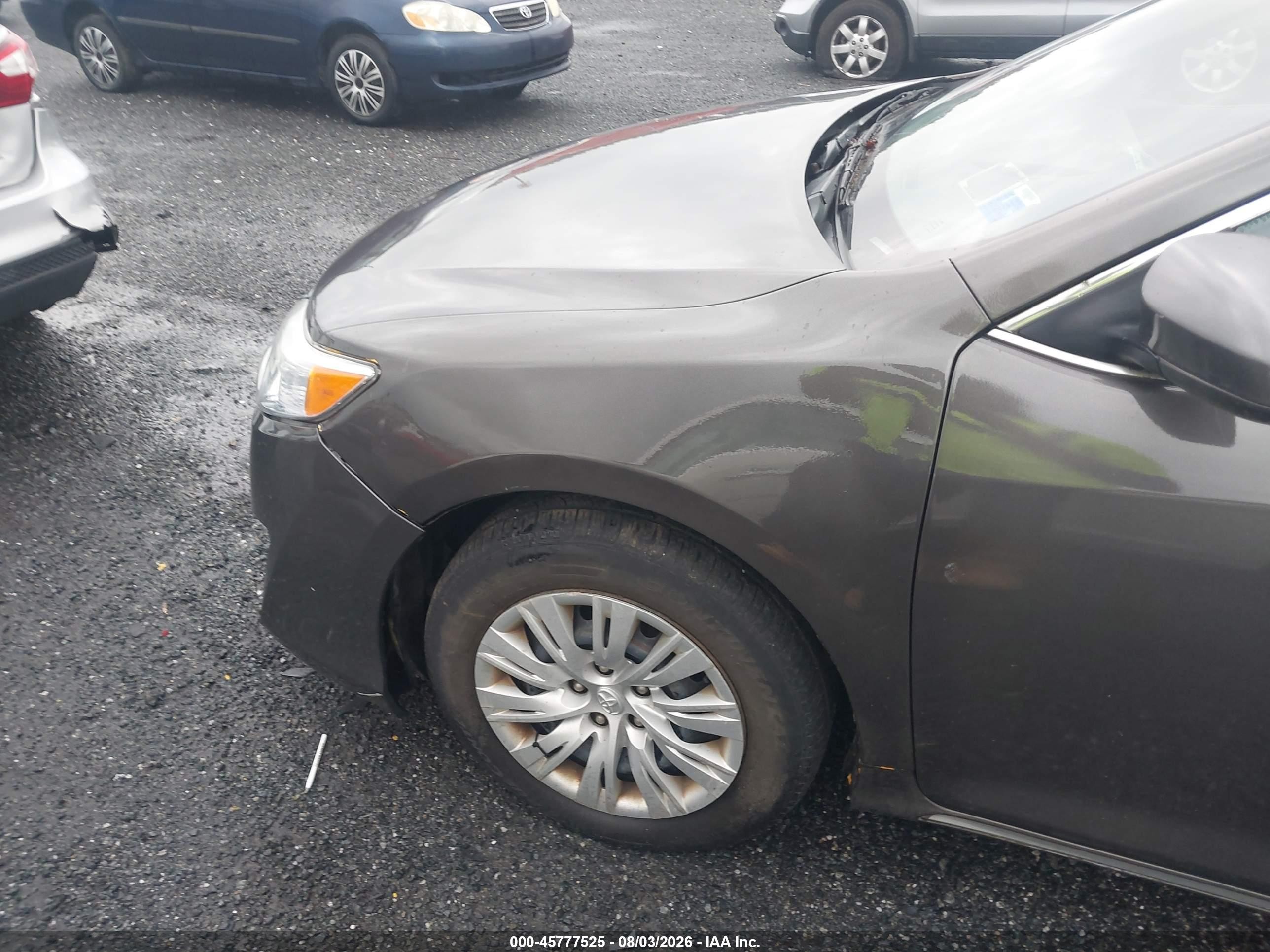 2013 Toyota Camry Hybrid Le Gray vin: 4T1BD1FKXDU085452