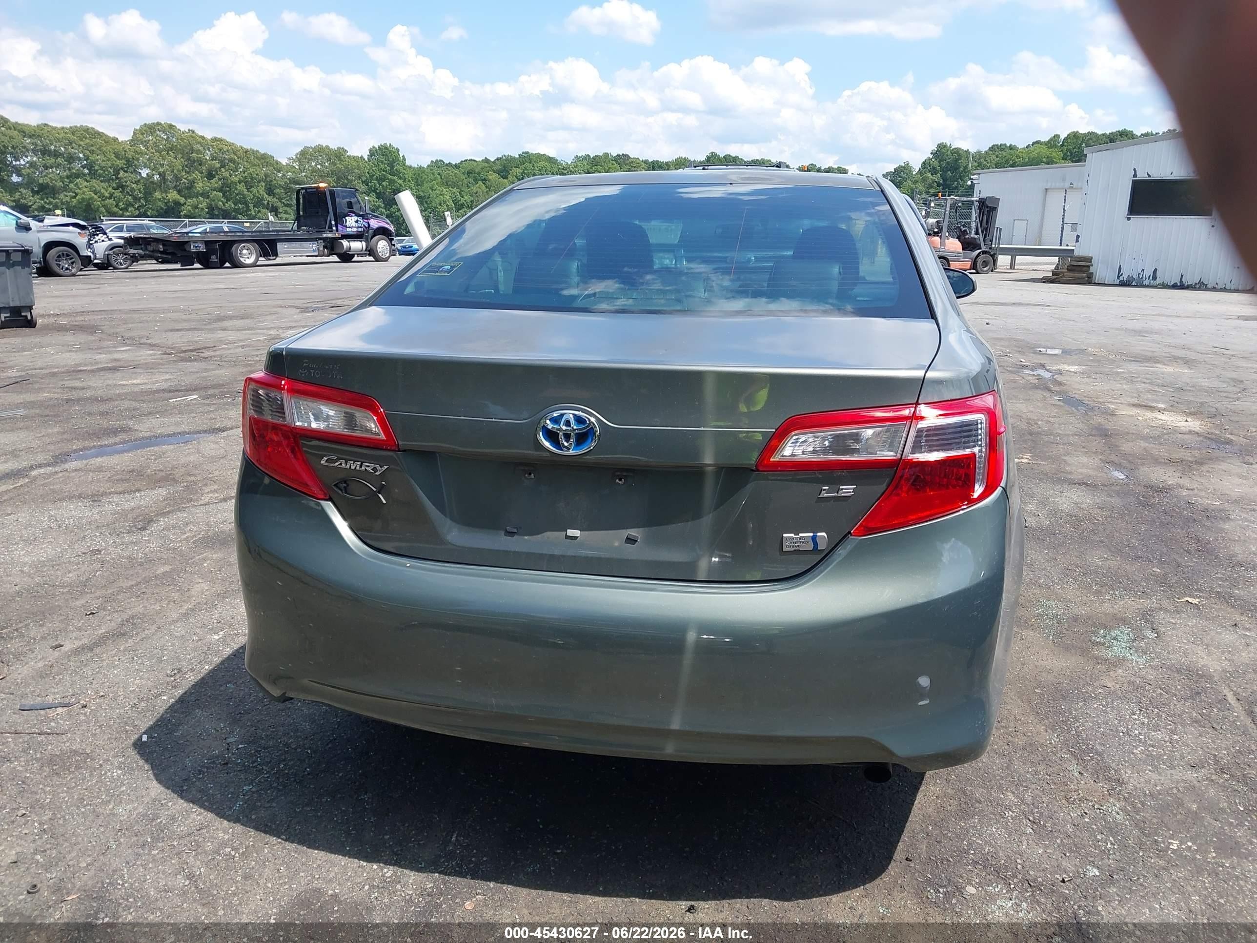 2013 Toyota Camry Hybrid Le Gold vin: 4T1BD1FKXDU091350