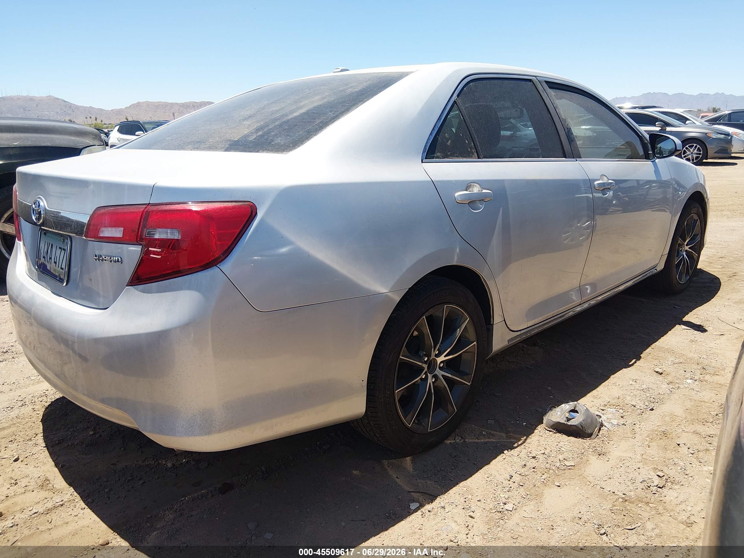 2014 Toyota Camry Hybrid Xle Silver vin: 4T1BD1FKXEU118192