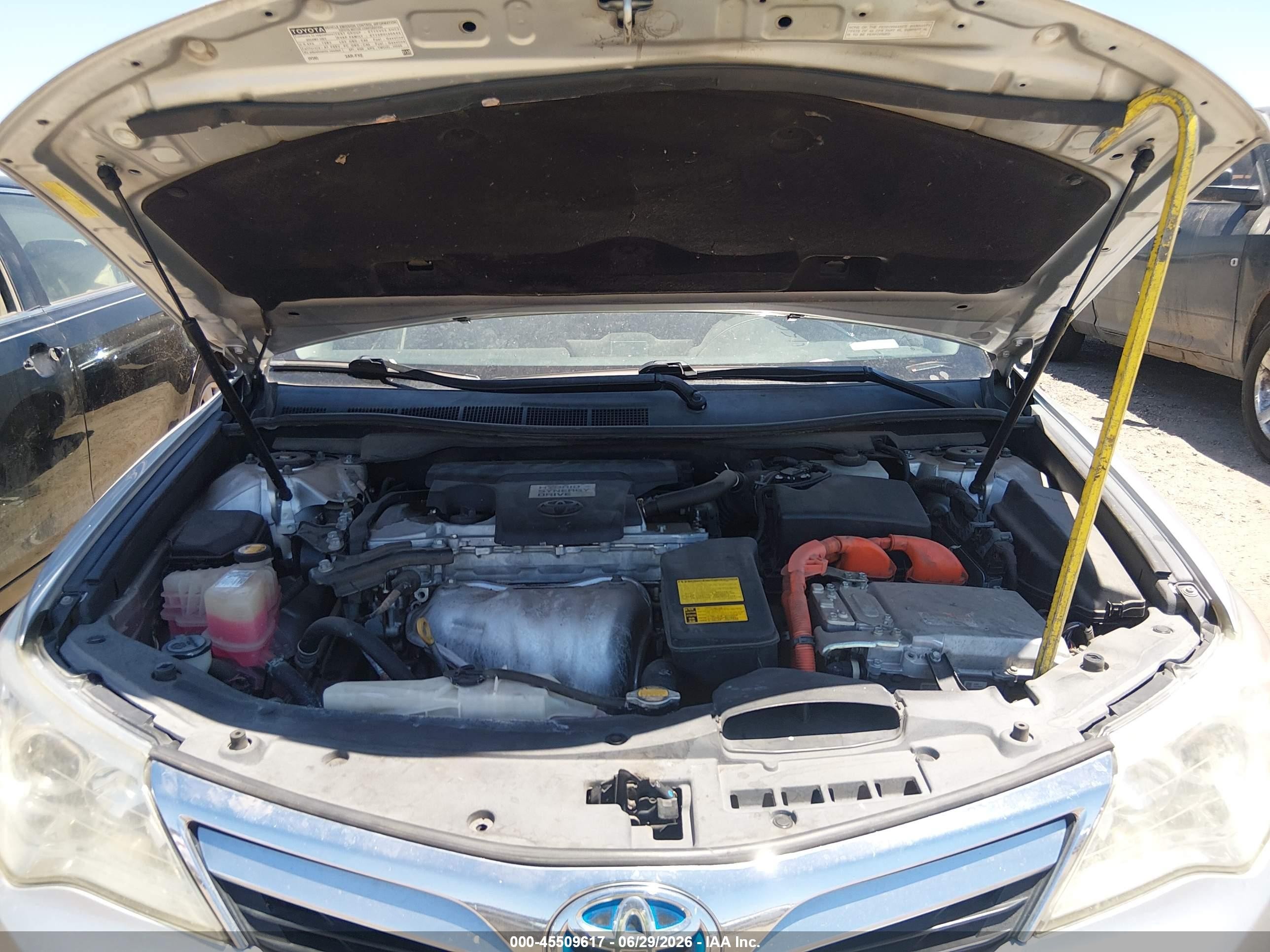 2014 Toyota Camry Hybrid Xle Silver vin: 4T1BD1FKXEU118192