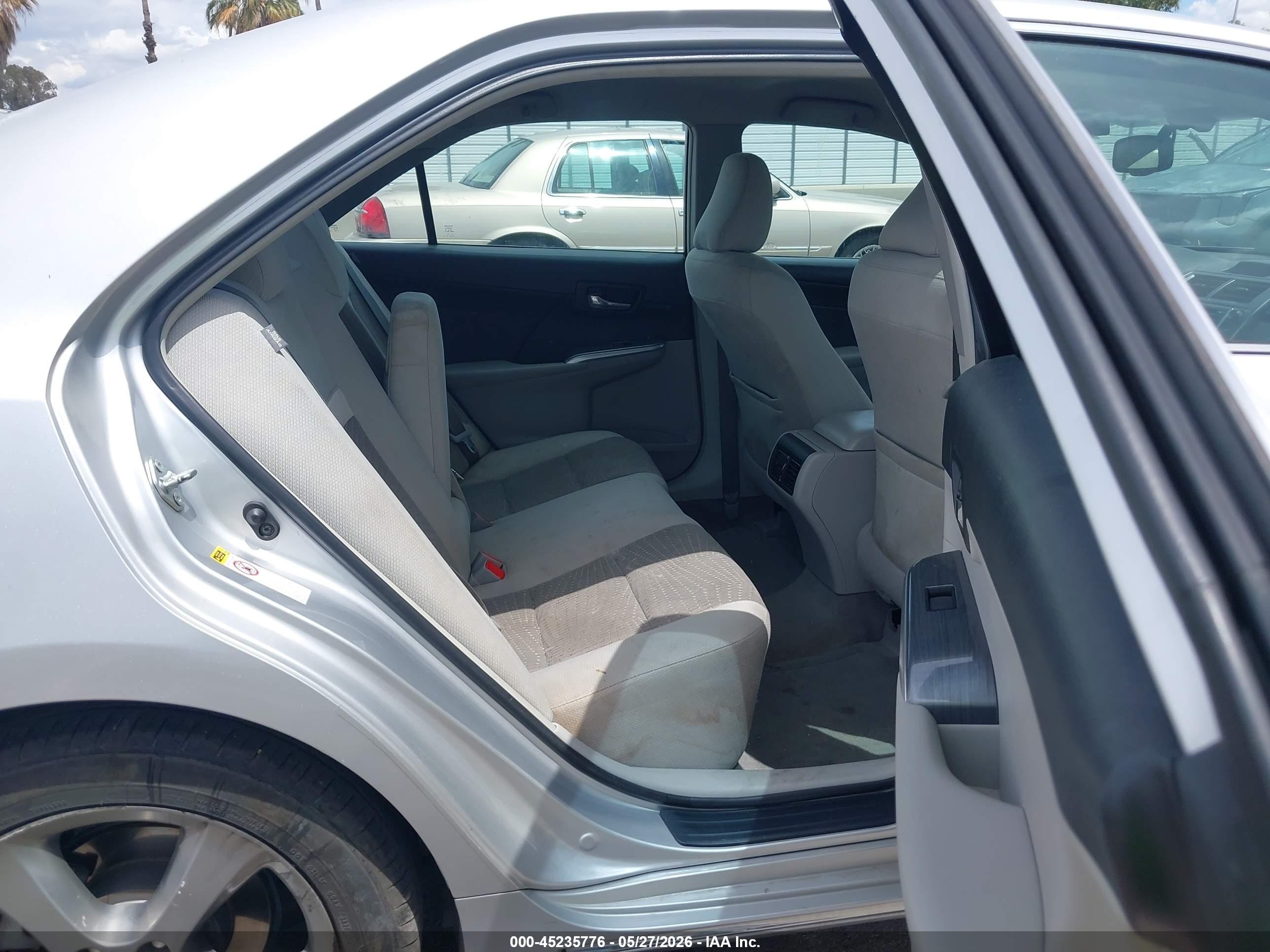 2014 Toyota Camry Hybrid Xle Silver vin: 4T1BD1FKXEU120556