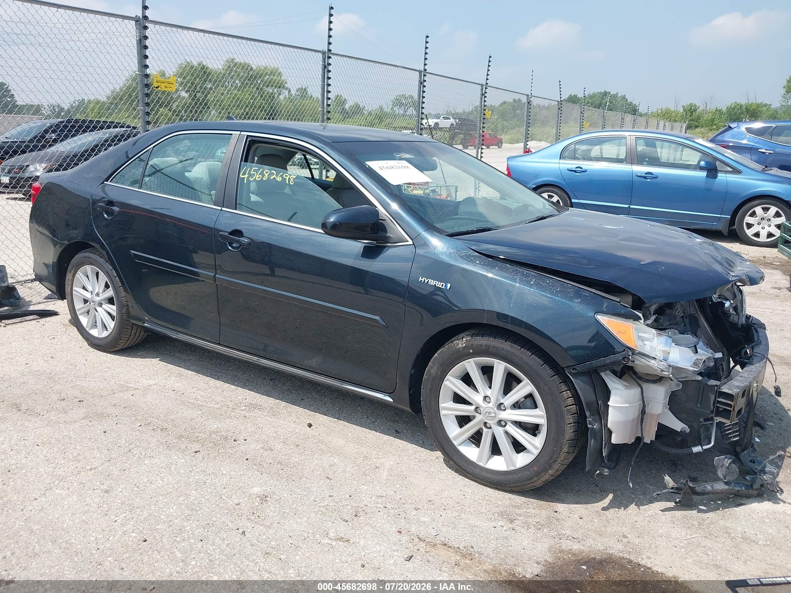 2014 Toyota Camry Hybrid Xle Blue vin: 4T1BD1FKXEU131962