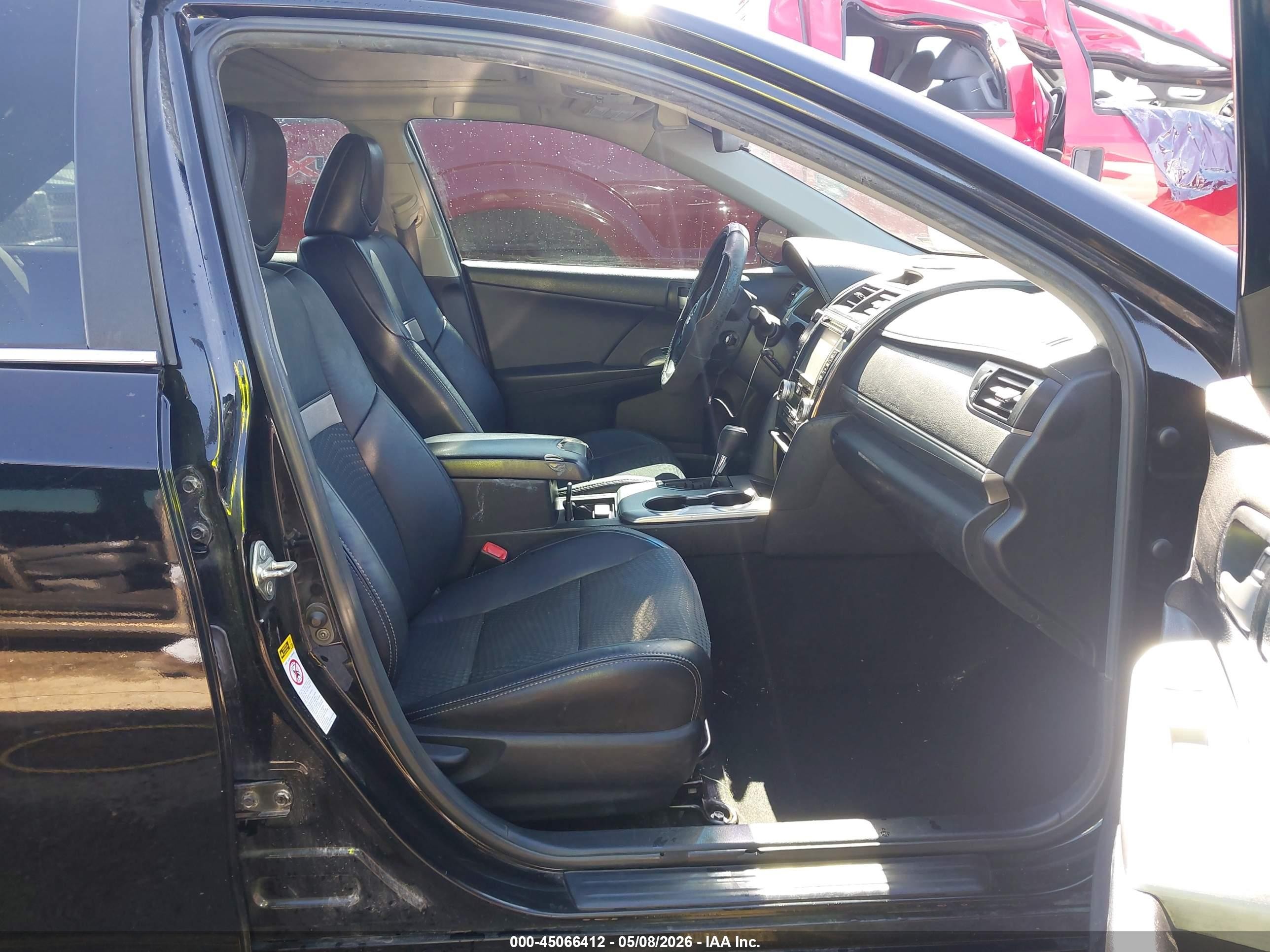 2014 Toyota Camry Hybrid Se Limited Edition Black vin: 4T1BD1FKXEU136885