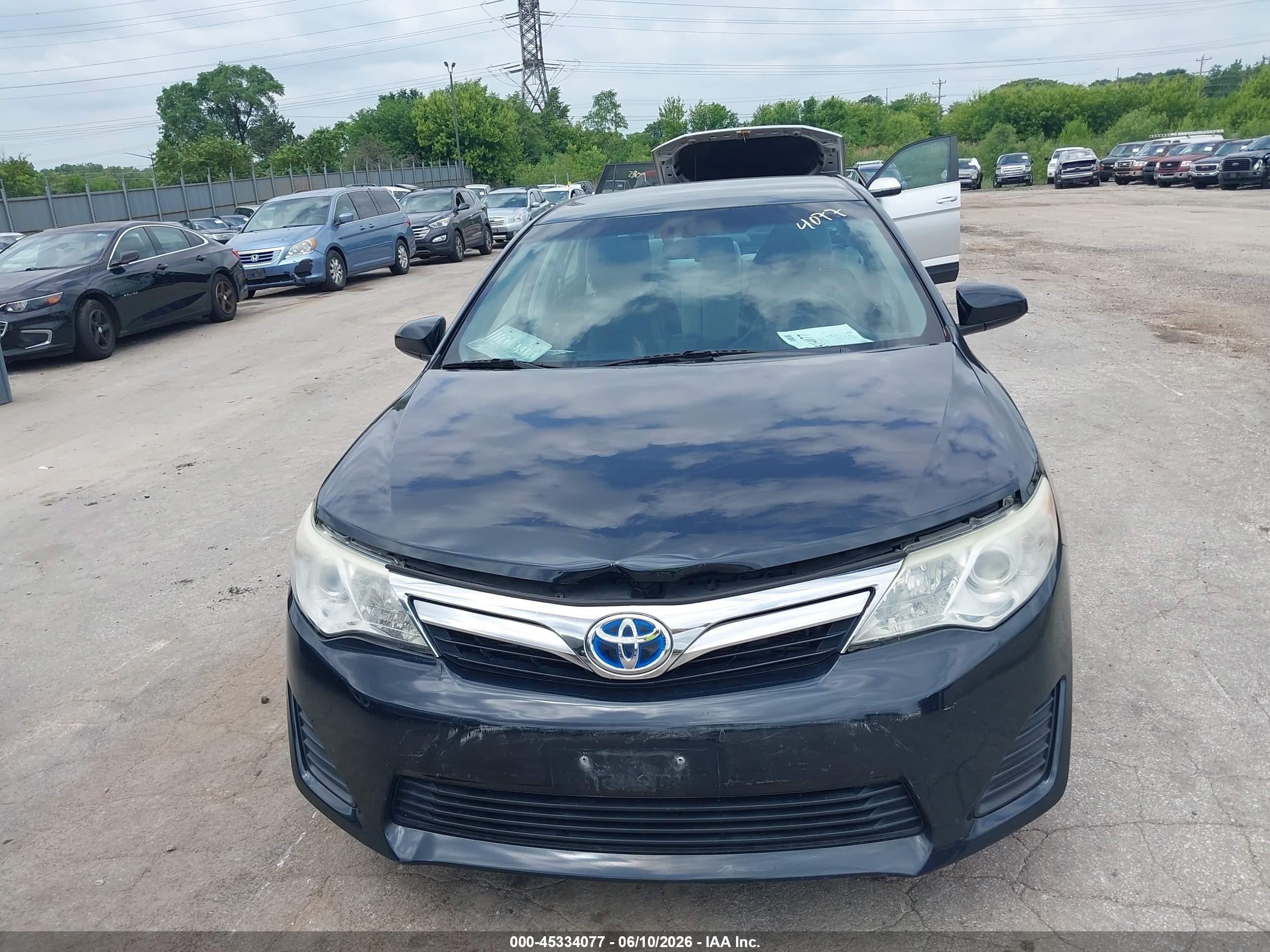 2014 Toyota Camry Hybrid Le Gray vin: 4T1BD1FKXEU137986