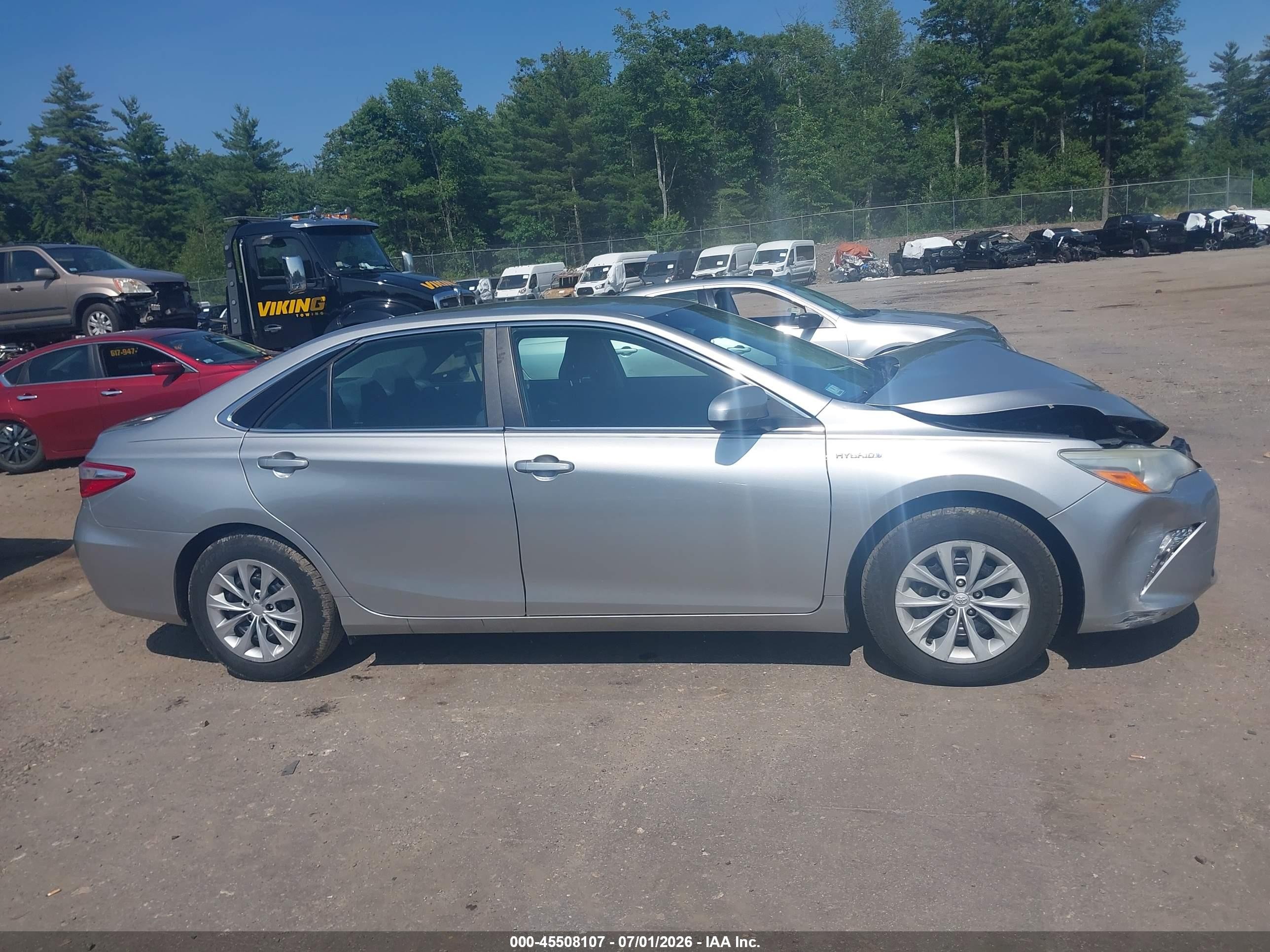 2015 Toyota Camry Hybrid Le Silver vin: 4T1BD1FKXFU146690