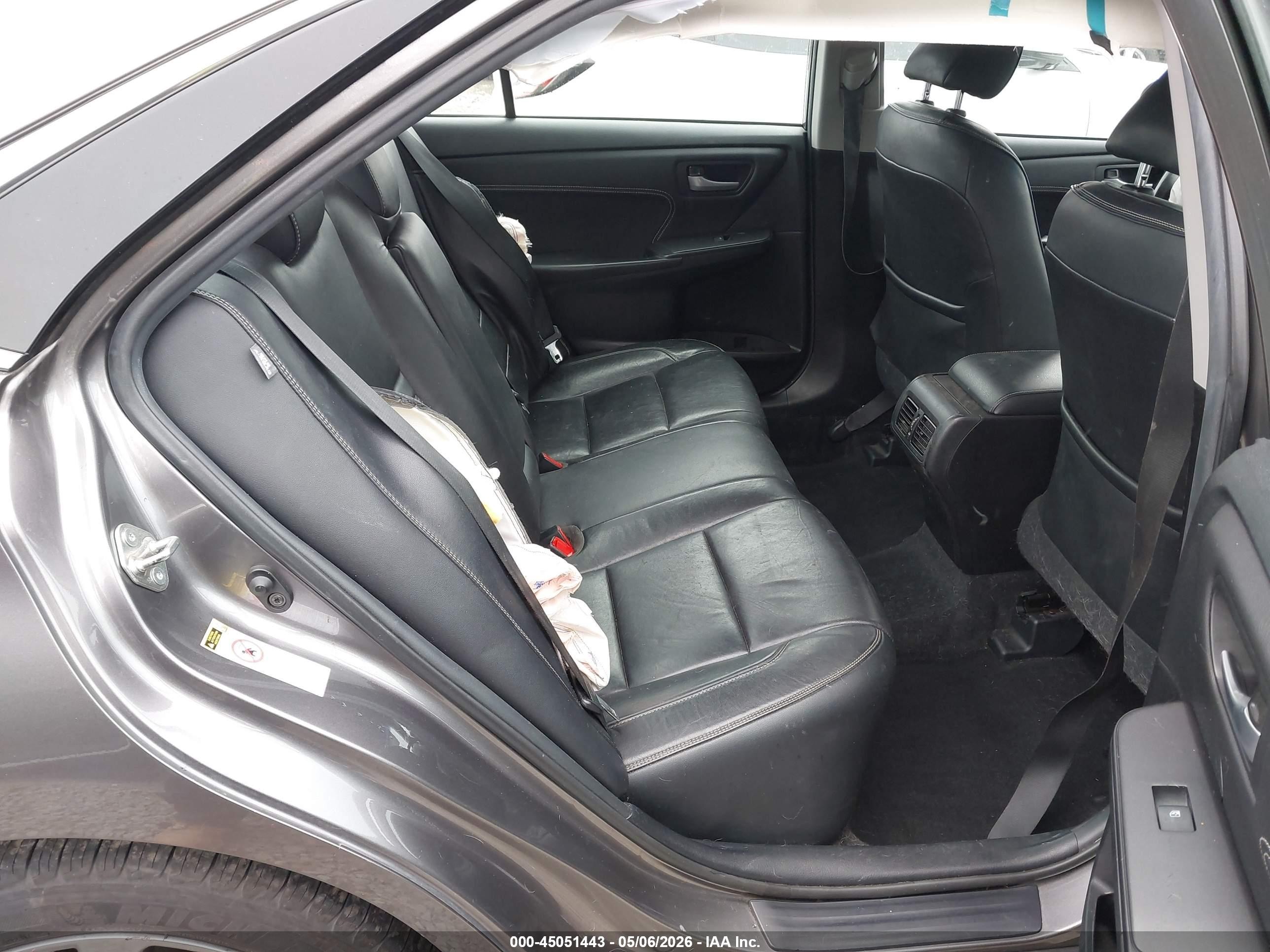 2015 Toyota Camry Hybrid Xle Серый vin: 4T1BD1FKXFU147869