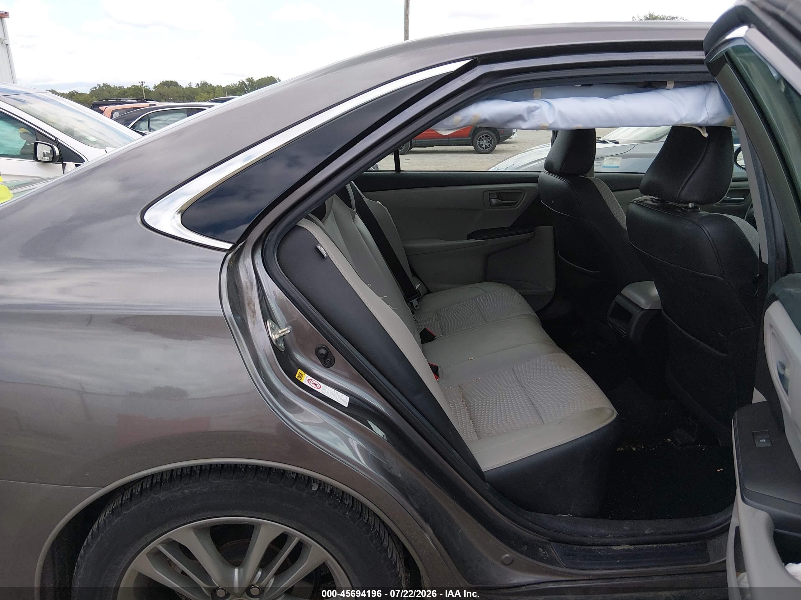 2015 Toyota Camry Hybrid Se Silver vin: 4T1BD1FKXFU149511