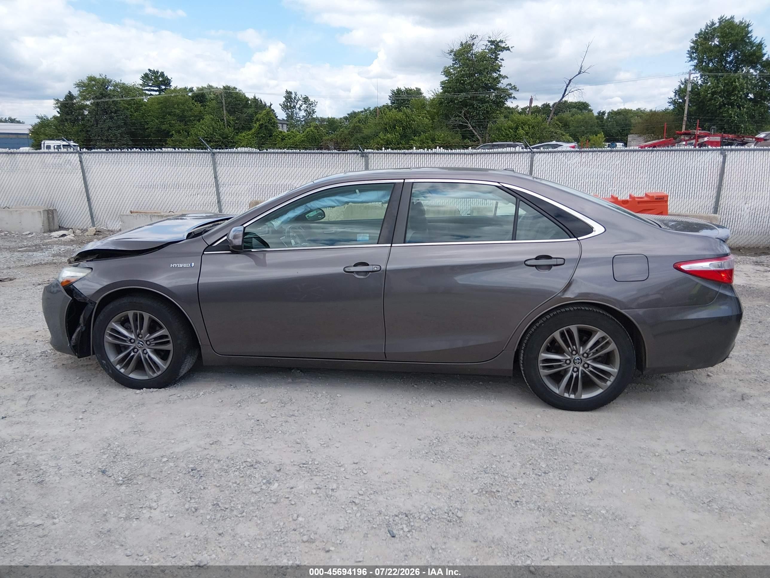 2015 Toyota Camry Hybrid Se Silver vin: 4T1BD1FKXFU149511