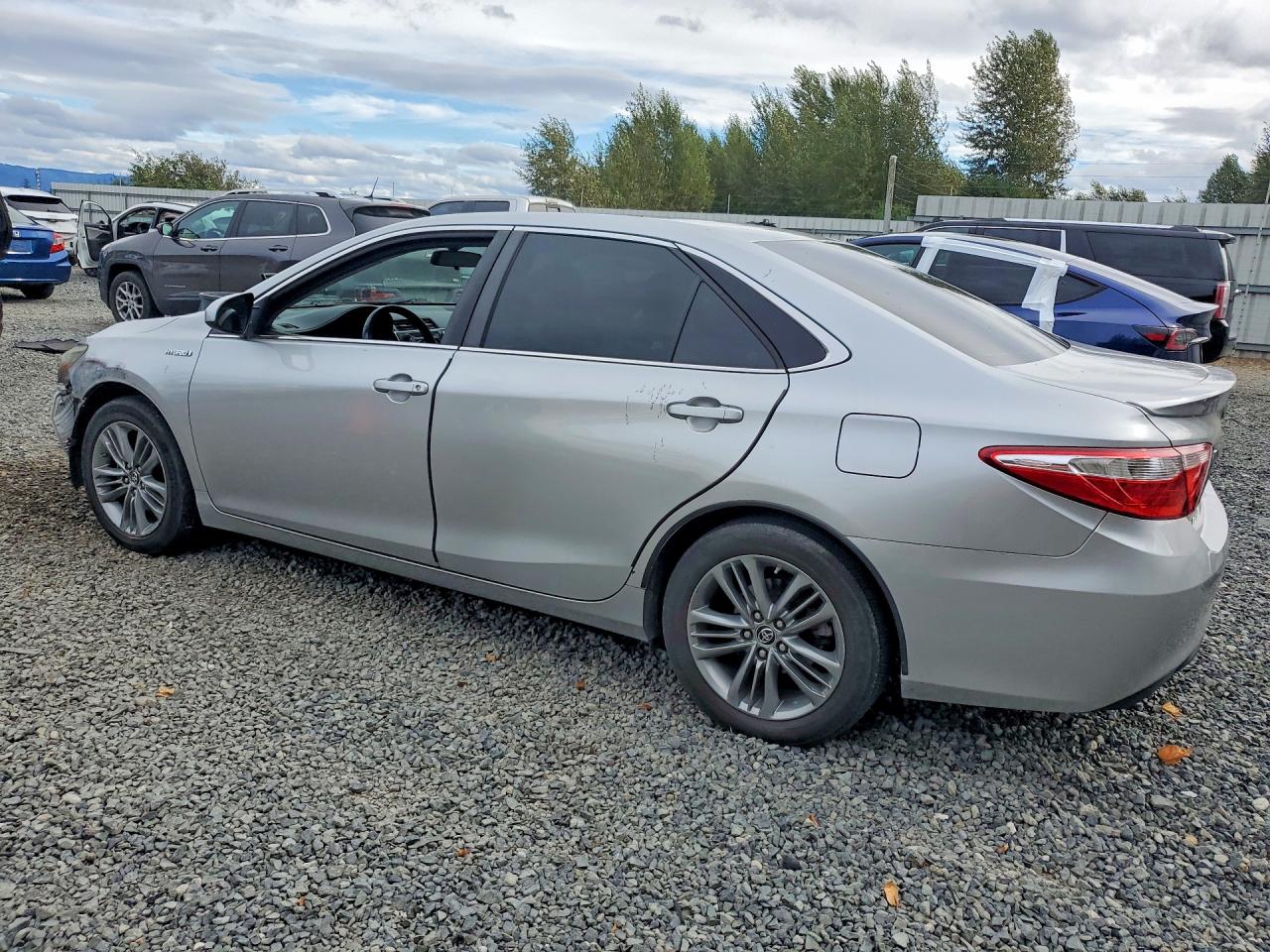 2015 Toyota Camry Hybrid Se Silver vin: 4T1BD1FKXFU153882