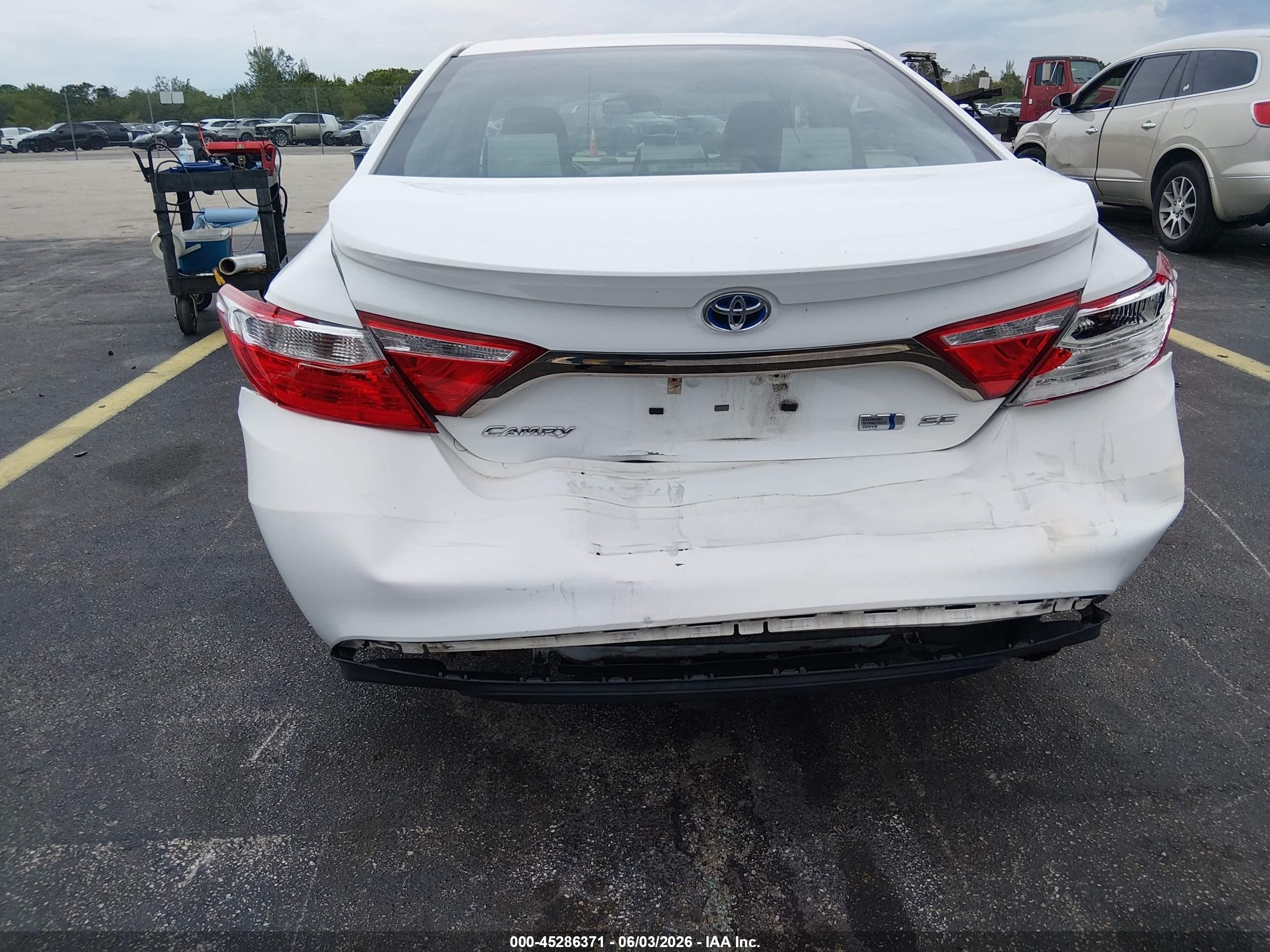 2015 Toyota Camry Hybrid Se White vin: 4T1BD1FKXFU158743