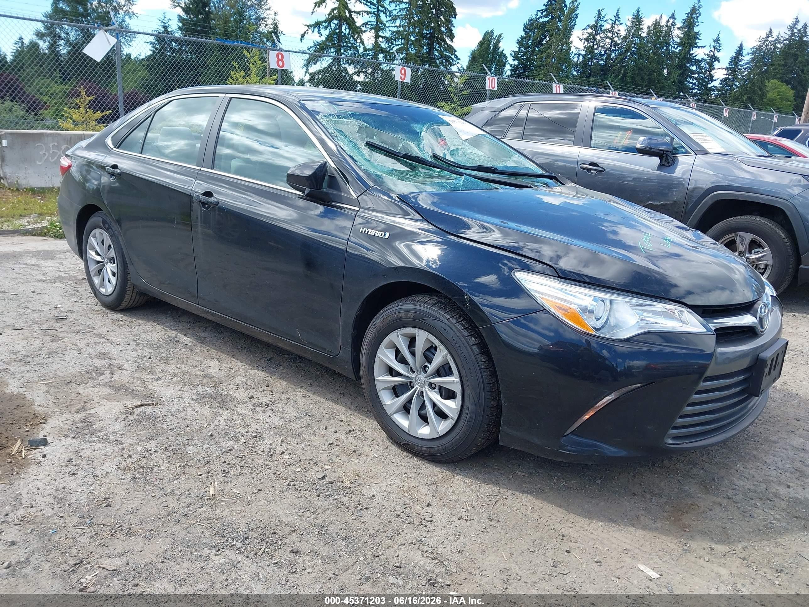 2015 Toyota Camry Hybrid Le Black vin: 4T1BD1FKXFU169287