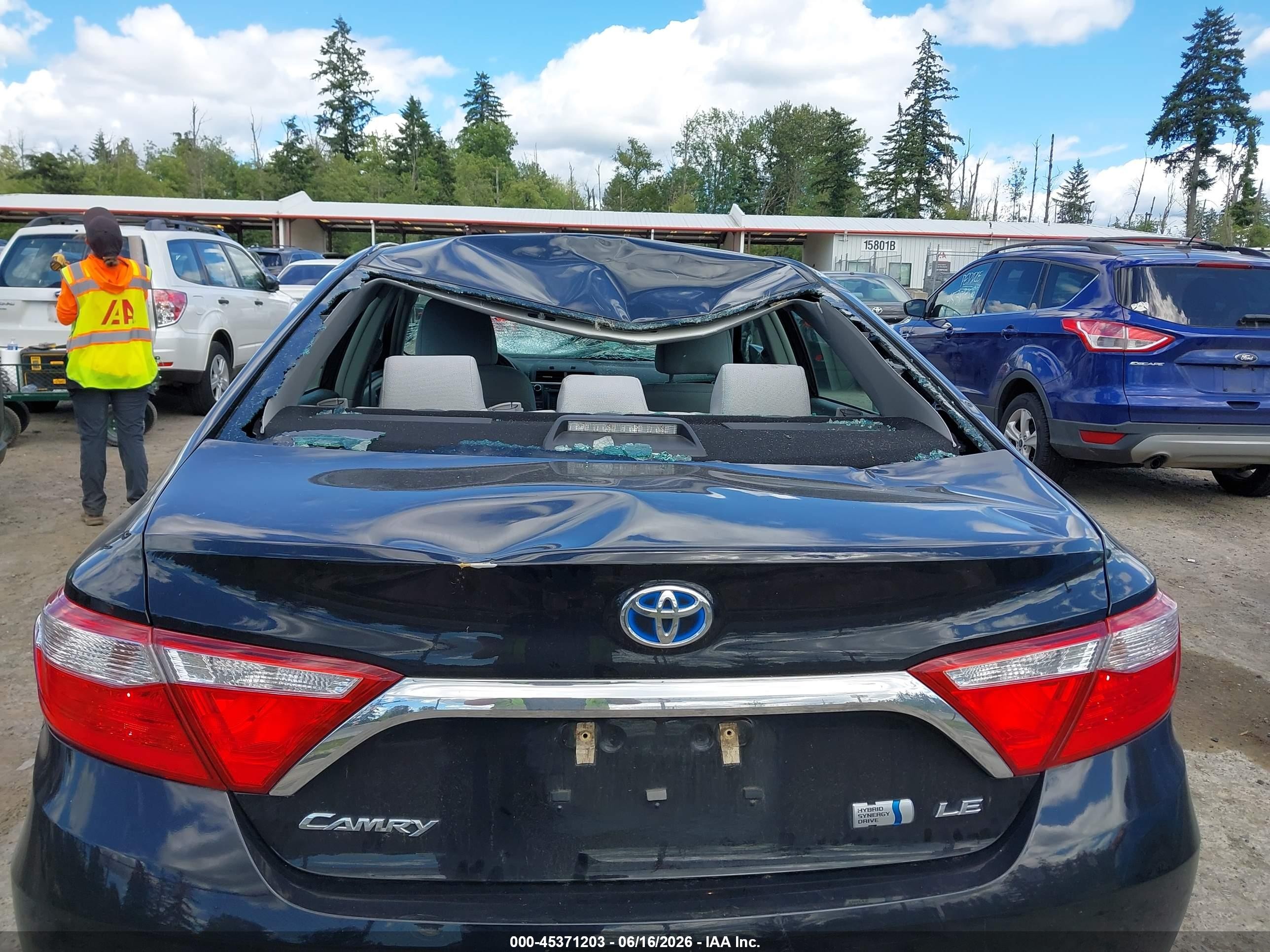 2015 Toyota Camry Hybrid Le Black vin: 4T1BD1FKXFU169287