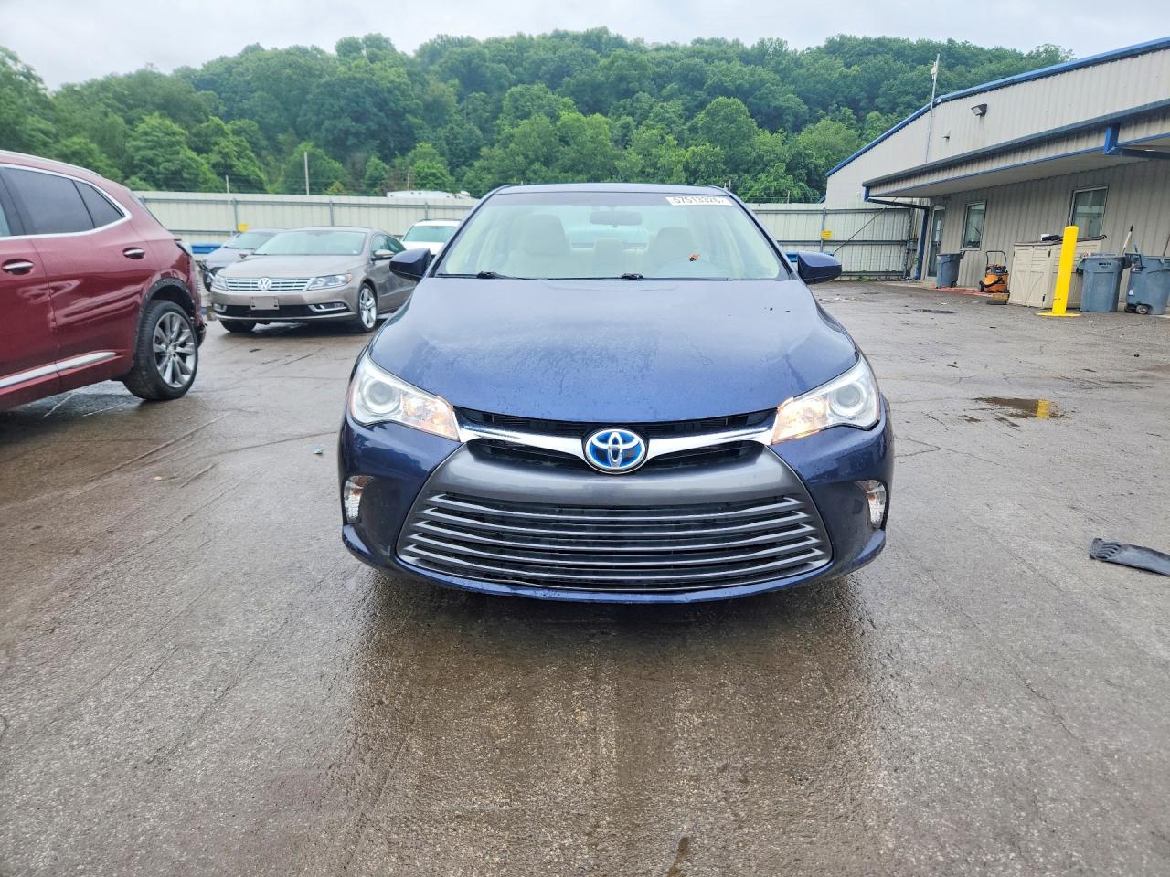 2015 Toyota Camry Hybrid Le Синий vin: 4T1BD1FKXFU174974