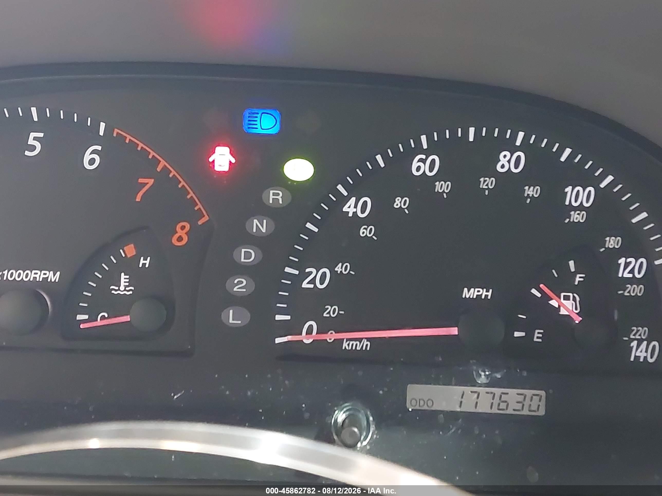 2004 Toyota Camry Xle Silver vin: 4T1BE30K04U288917
