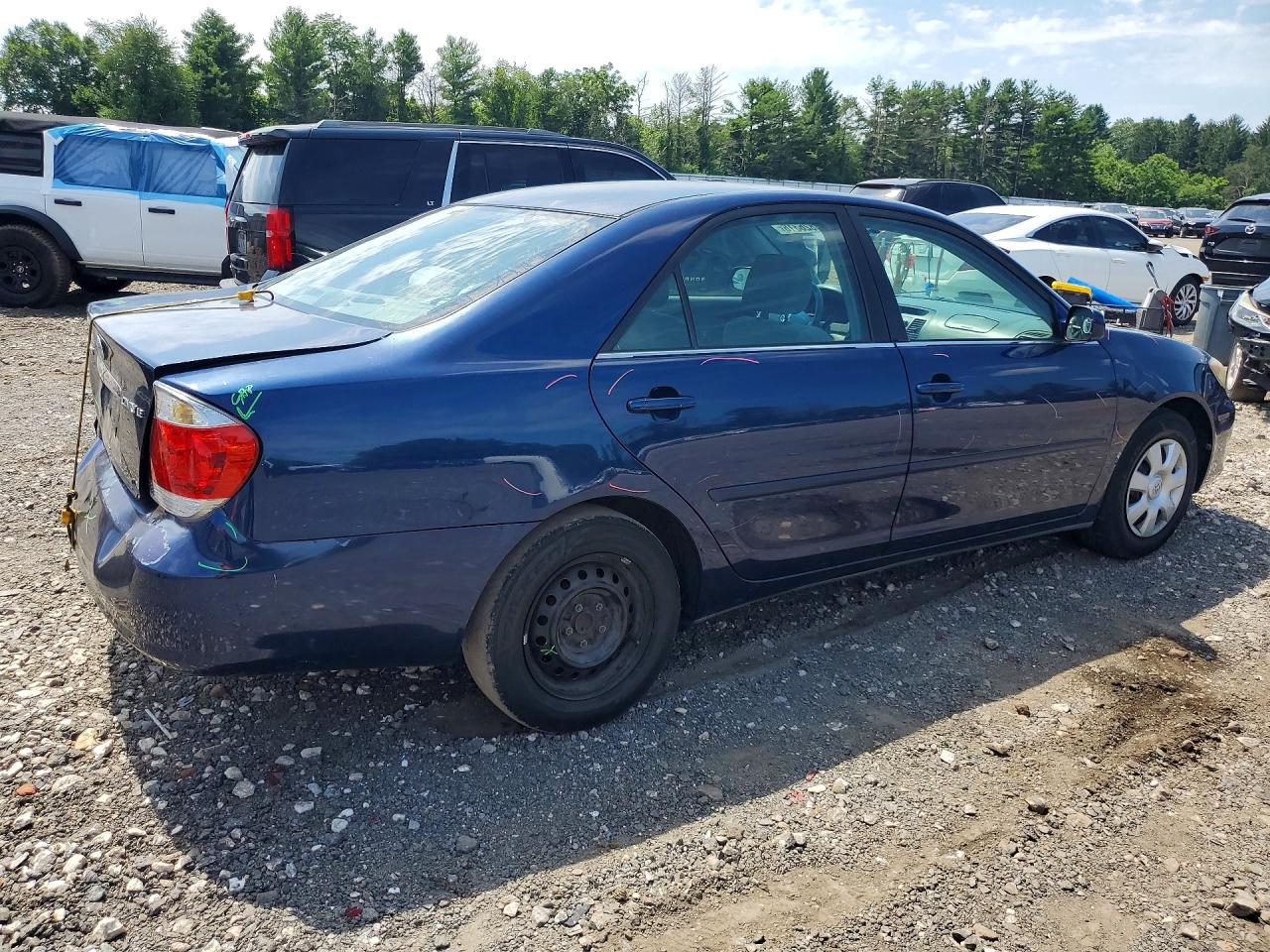 2005 Toyota Camry Le Blue vin: 4T1BE30K05U382748