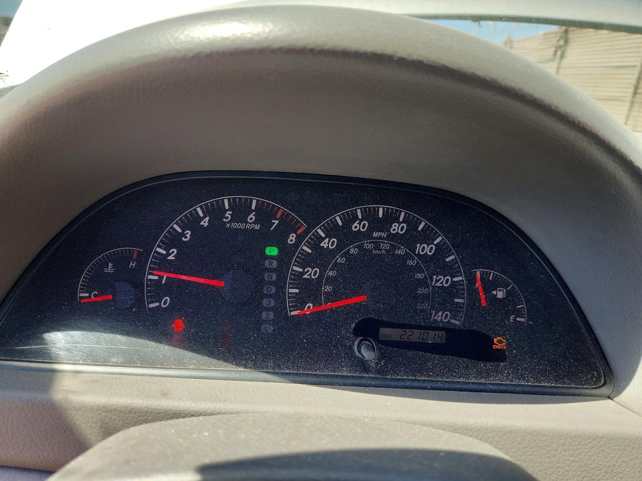 2005 Toyota Camry Le Silver vin: 4T1BE30K05U391935