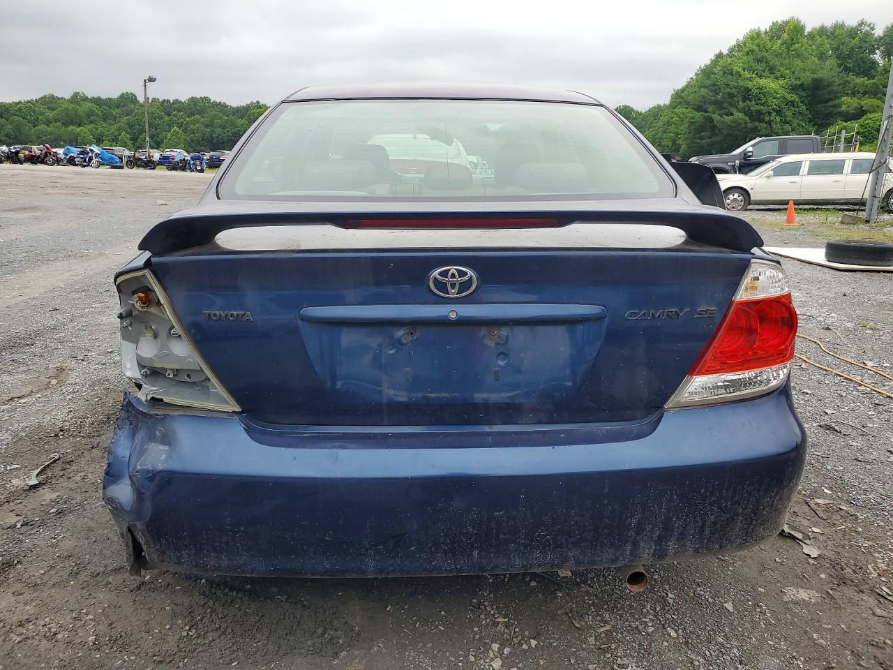 2006 Toyota Camry Se Синий vin: 4T1BE30K06U131925