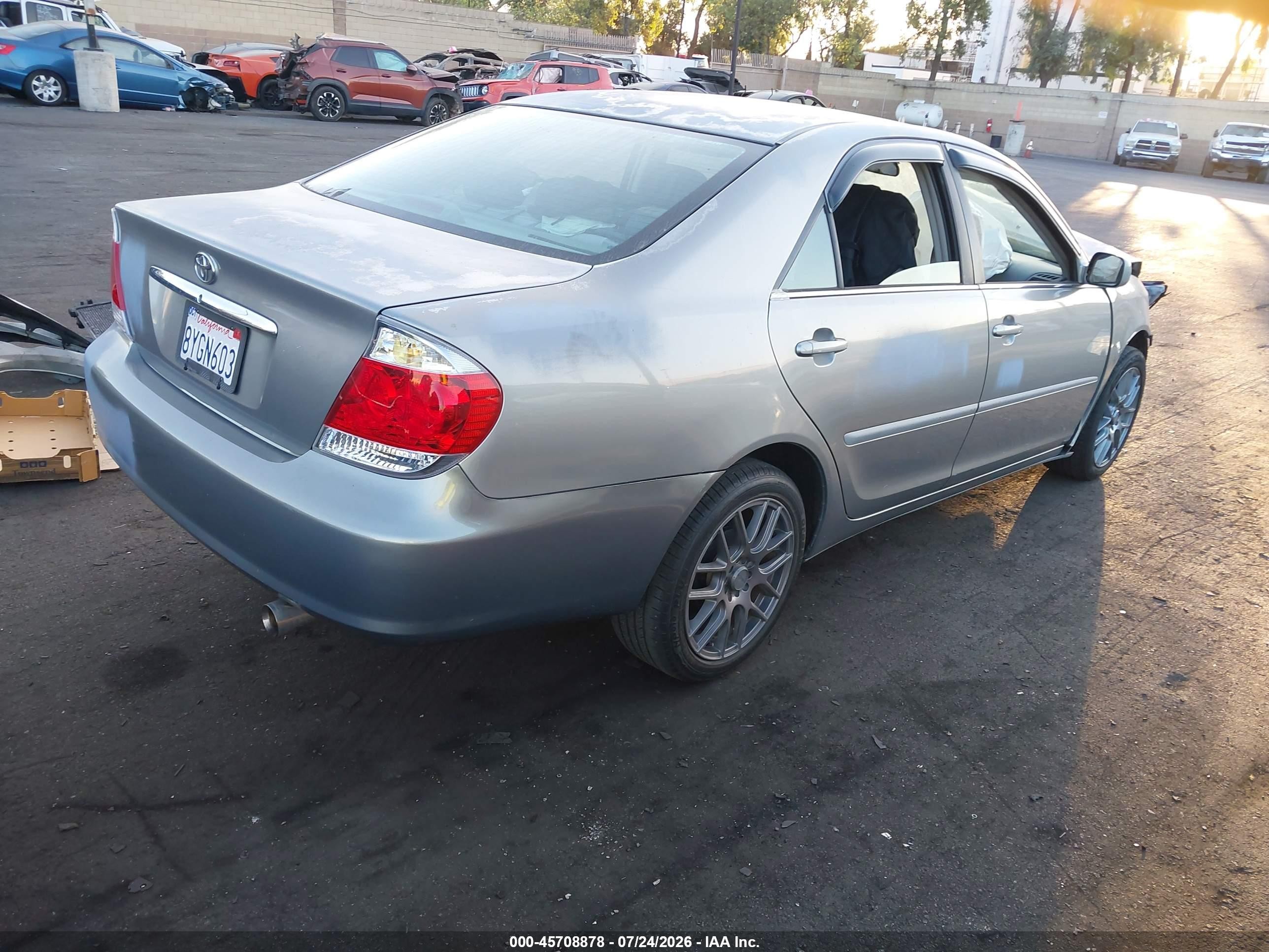 2006 Toyota Camry Le Gray vin: 4T1BE30K06U663210