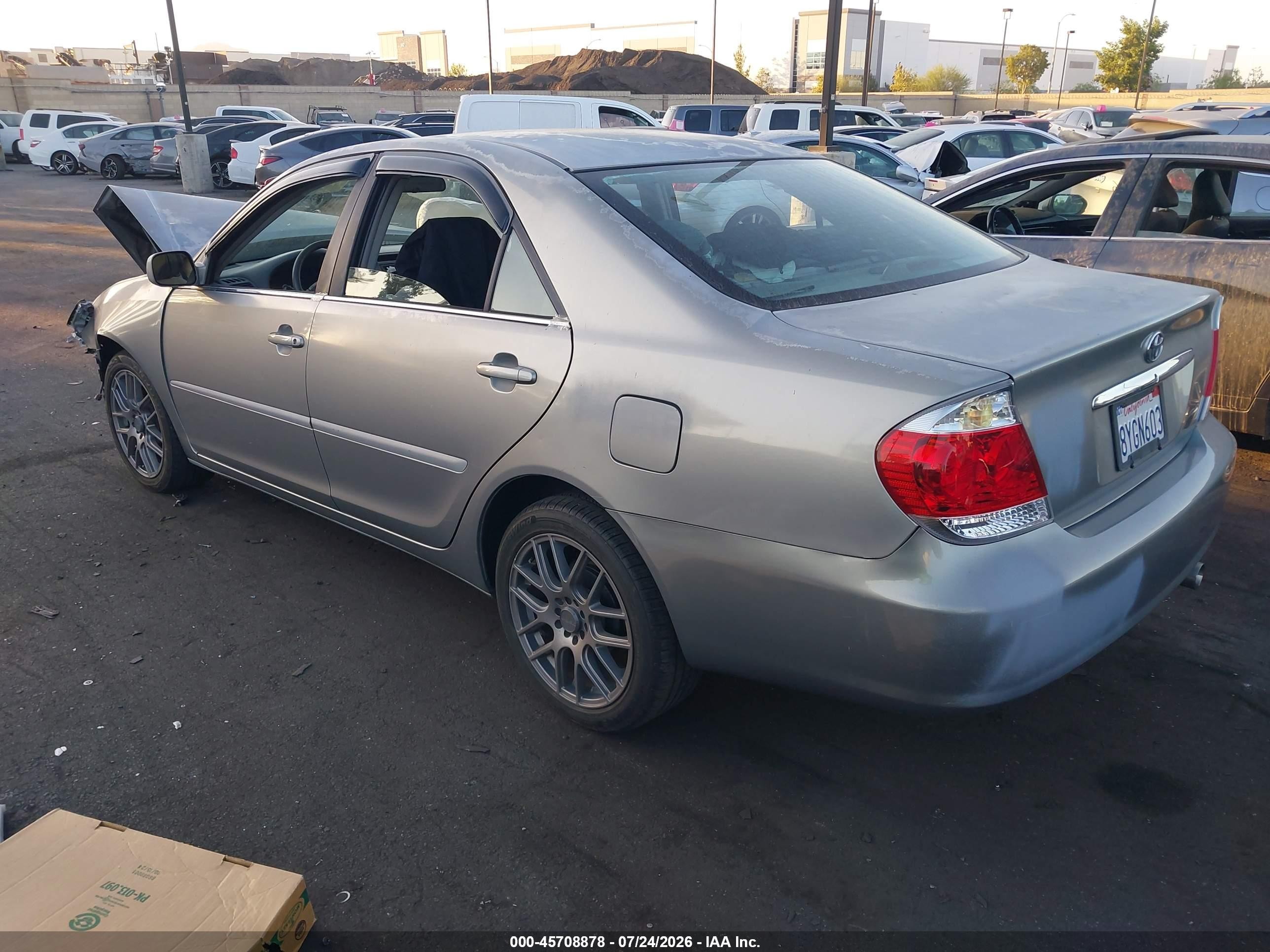 2006 Toyota Camry Le Gray vin: 4T1BE30K06U663210