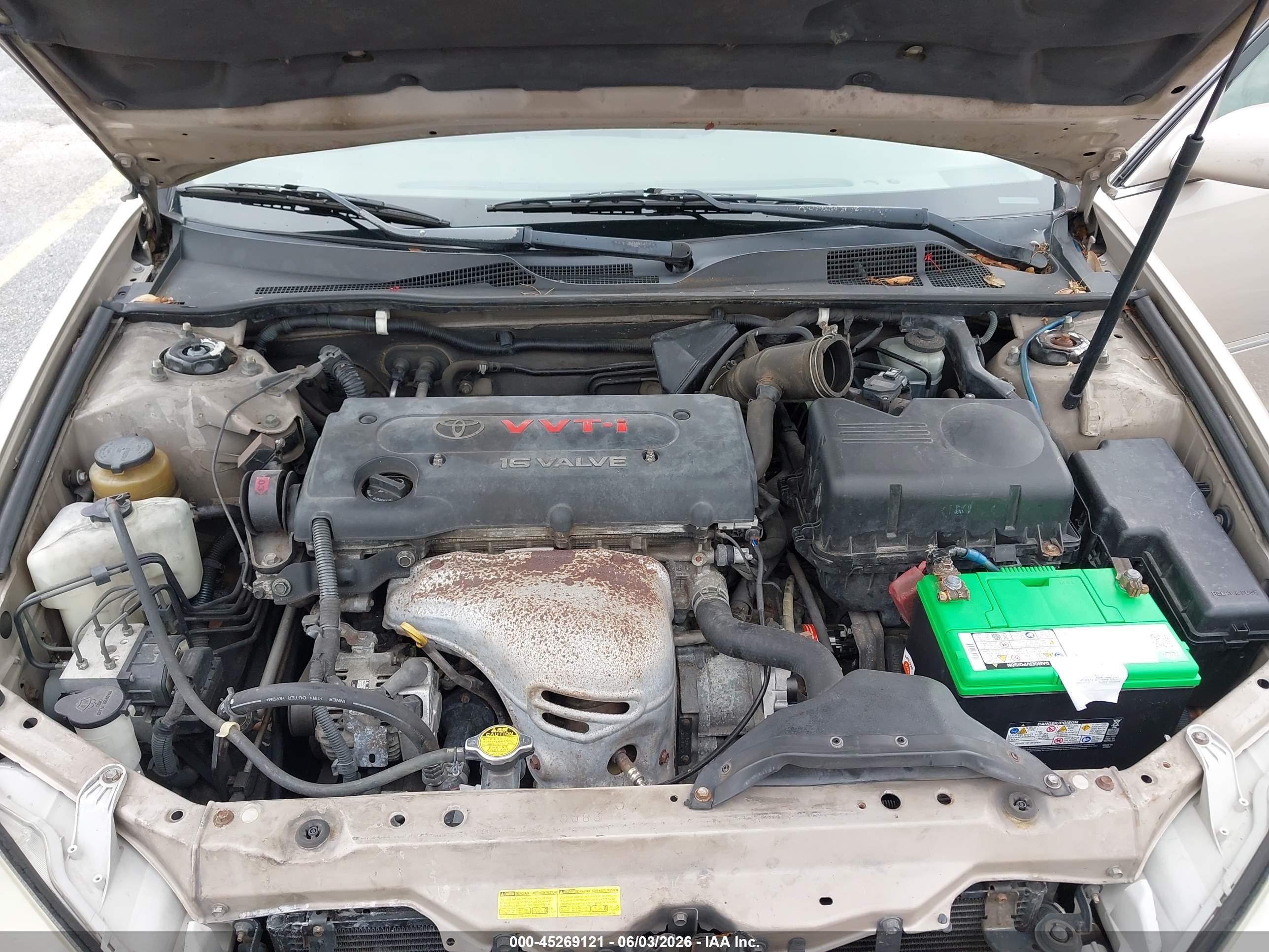 2002 Toyota Camry Xle Gold vin: 4T1BE30K12U043427