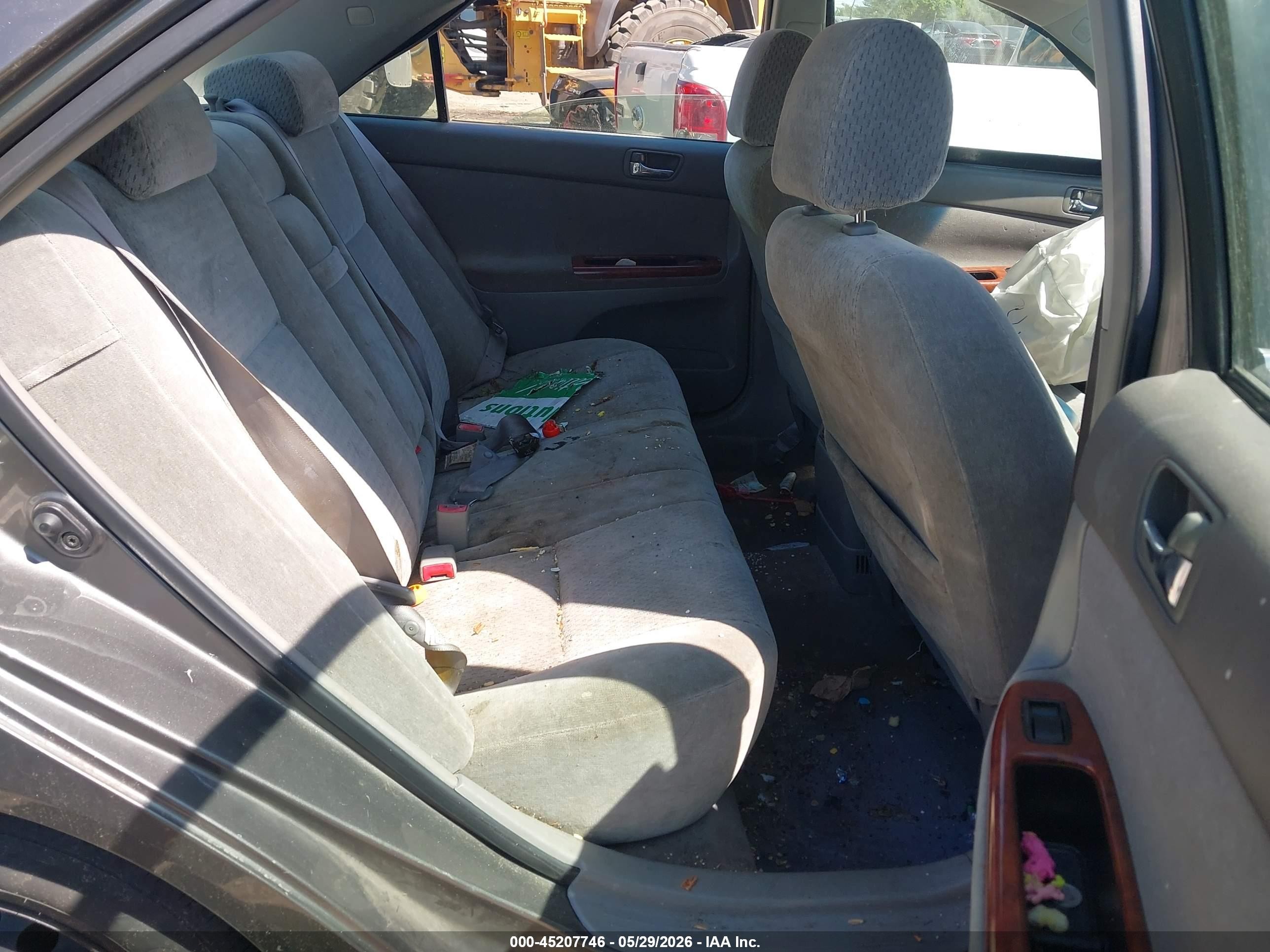 2002 Toyota Camry Xle Gray vin: 4T1BE30K12U520941