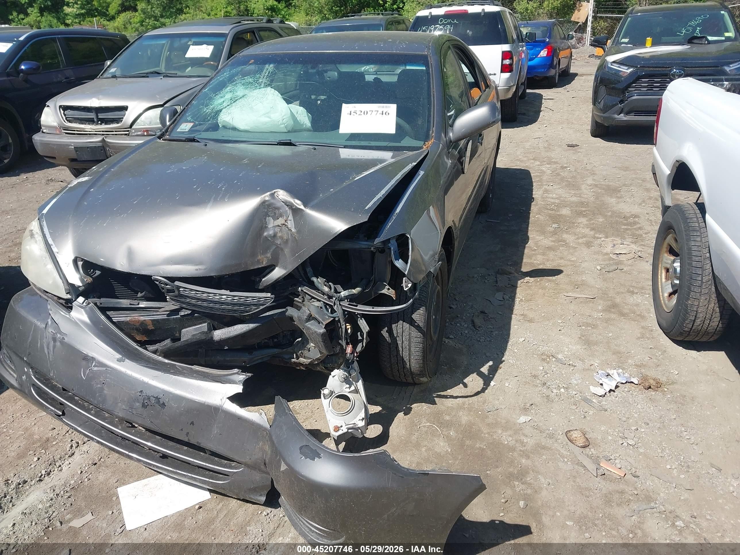 2002 Toyota Camry Xle Gray vin: 4T1BE30K12U520941
