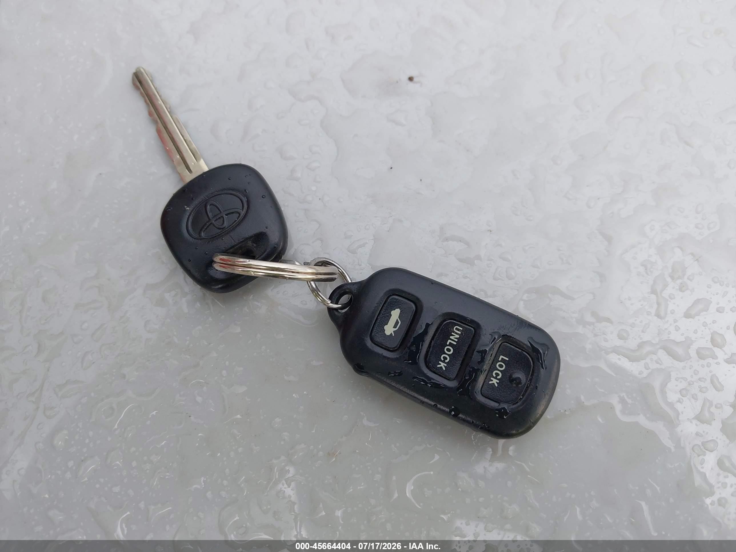 2002 Toyota Camry Xle Бежевый vin: 4T1BE30K12U587247
