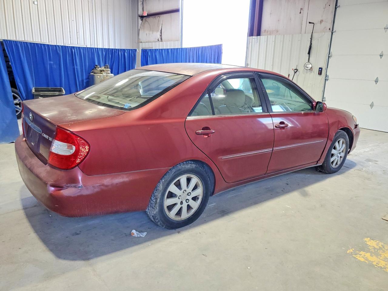 2003 Toyota Camry Xle Burgundy vin: 4T1BE30K13U186475