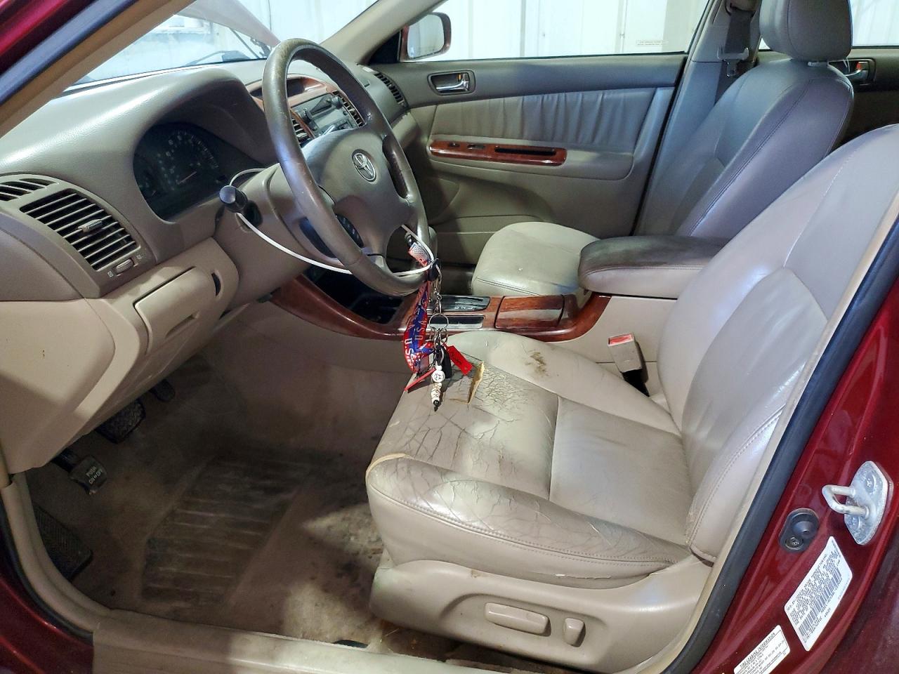 2003 Toyota Camry Xle Burgundy vin: 4T1BE30K13U186475
