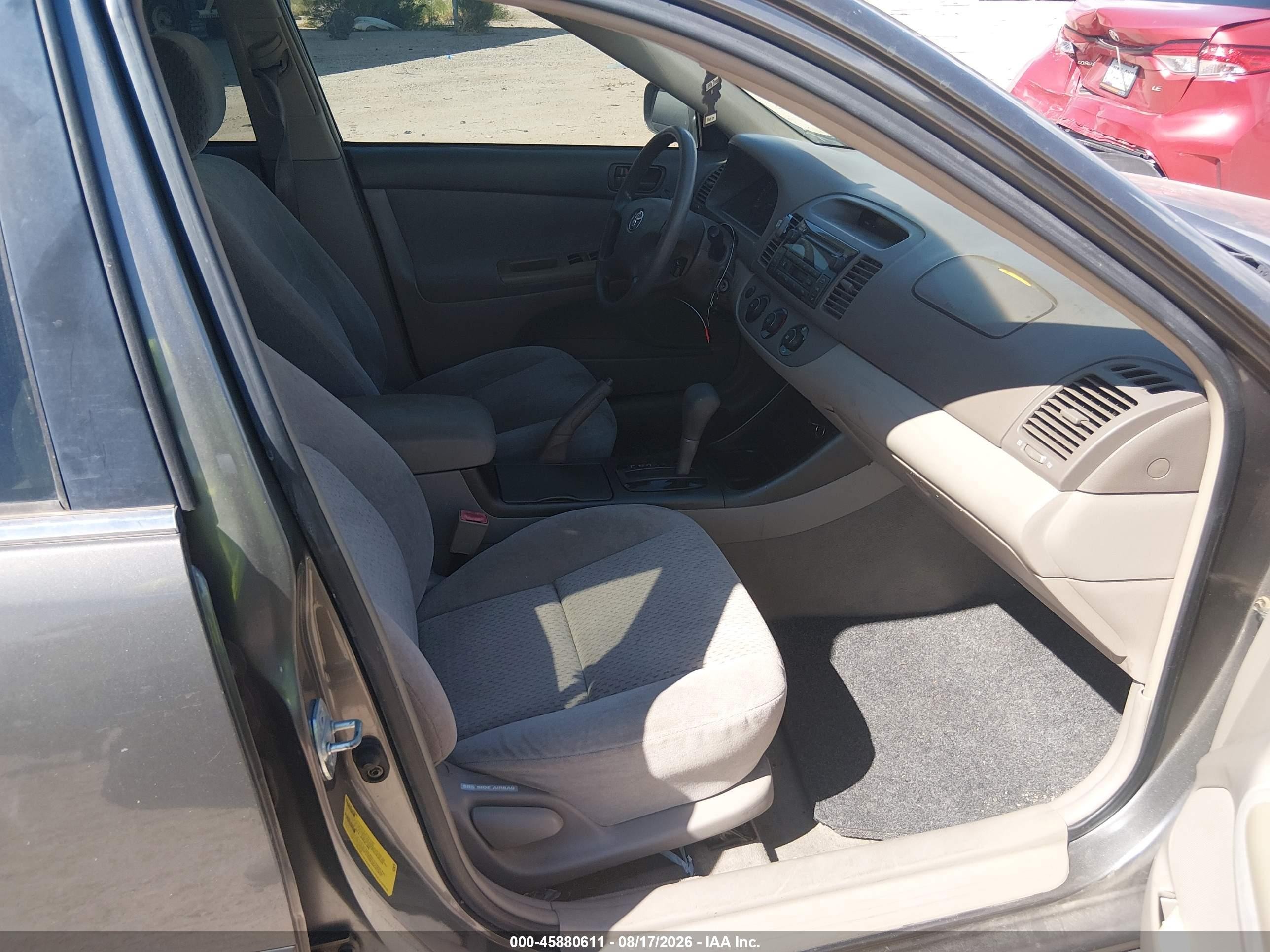 2003 Toyota Camry Le Gray vin: 4T1BE30K13U783447