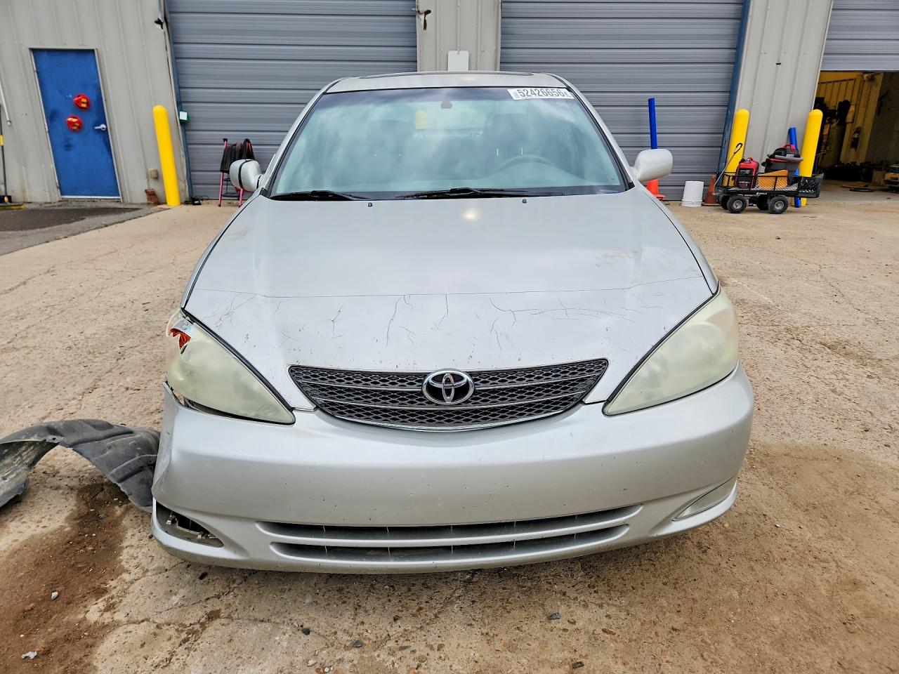 2004 Toyota Camry Xle Silver vin: 4T1BE30K14U847374
